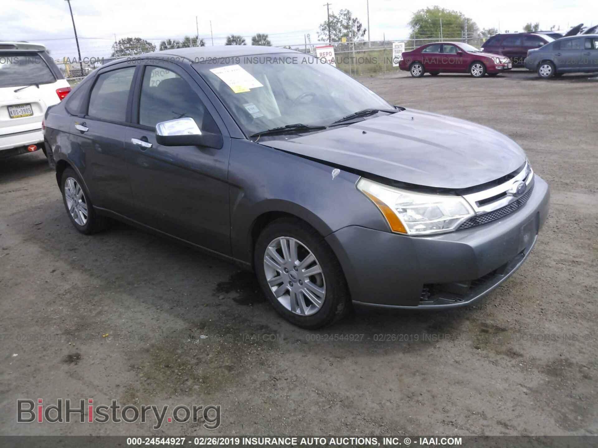Photo 1FAHP3HN4AW115902 - FORD FOCUS 2010