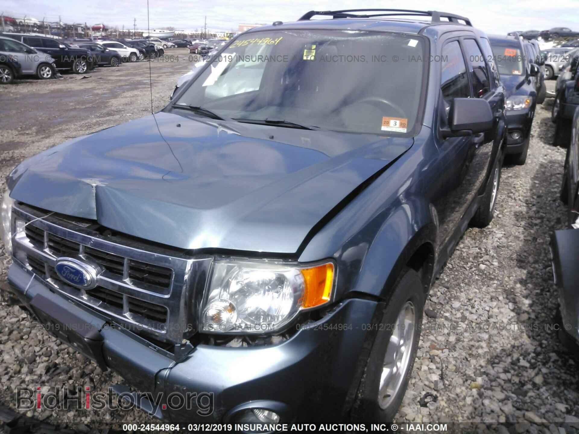 2011 FORD ESCAPE - VIN: 1FMCU9DG8BKB43133 - Фото 2