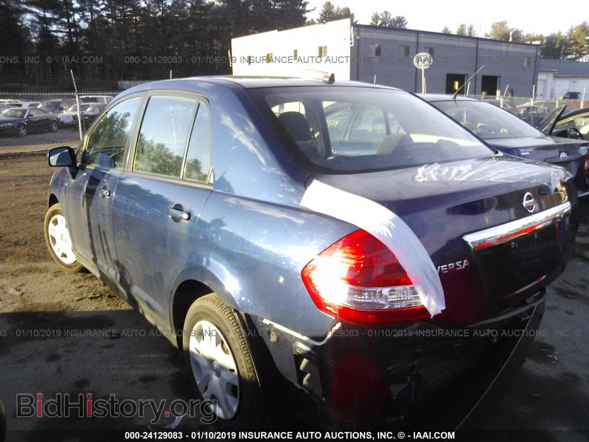 2011 NISSAN VERSA - VIN: 3N1BC1AP8BL392090 - Фото 3