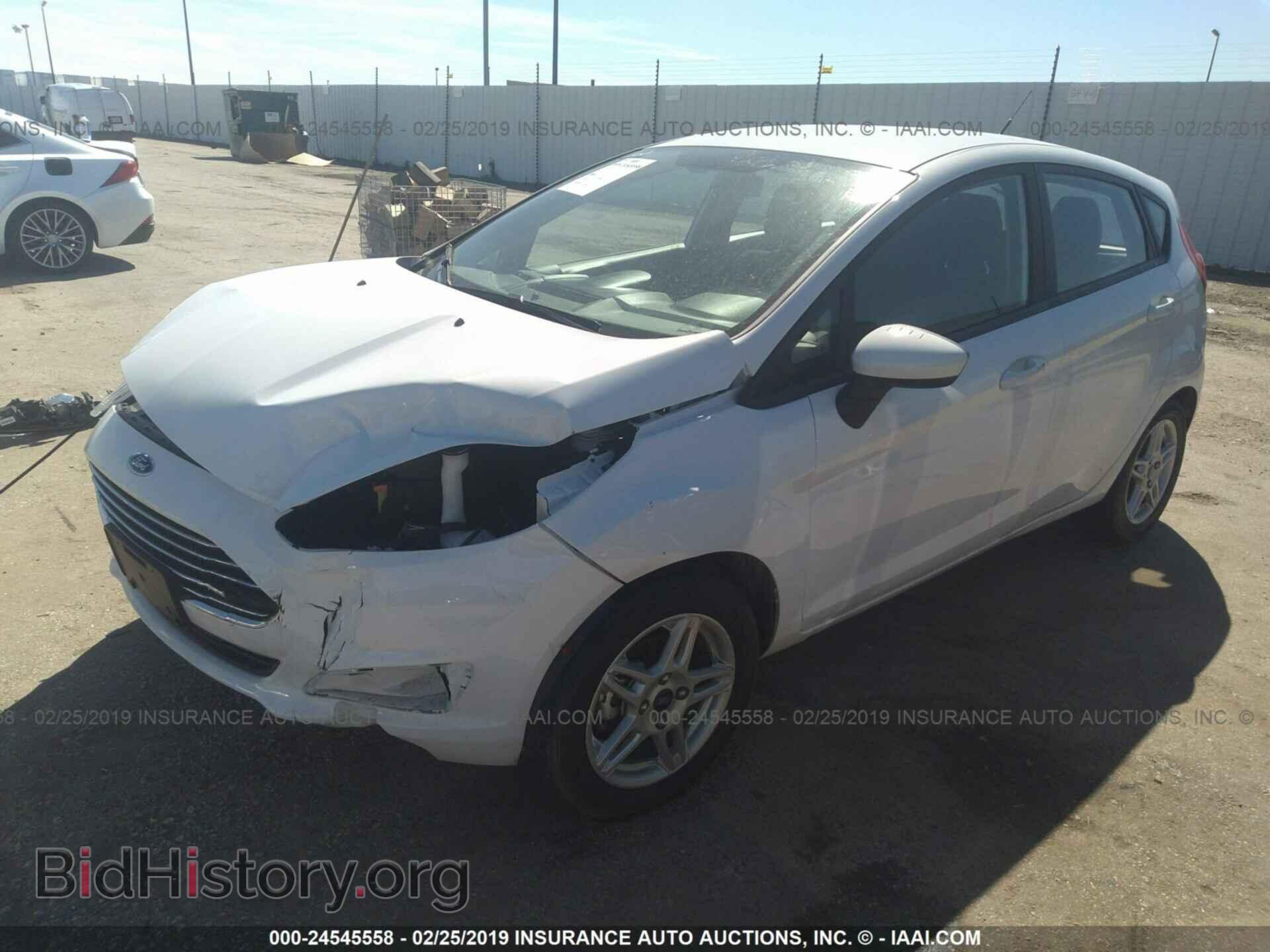 2017 FORD FIESTA - VIN: 3FADP4EJ2HM119270 - Фото 2