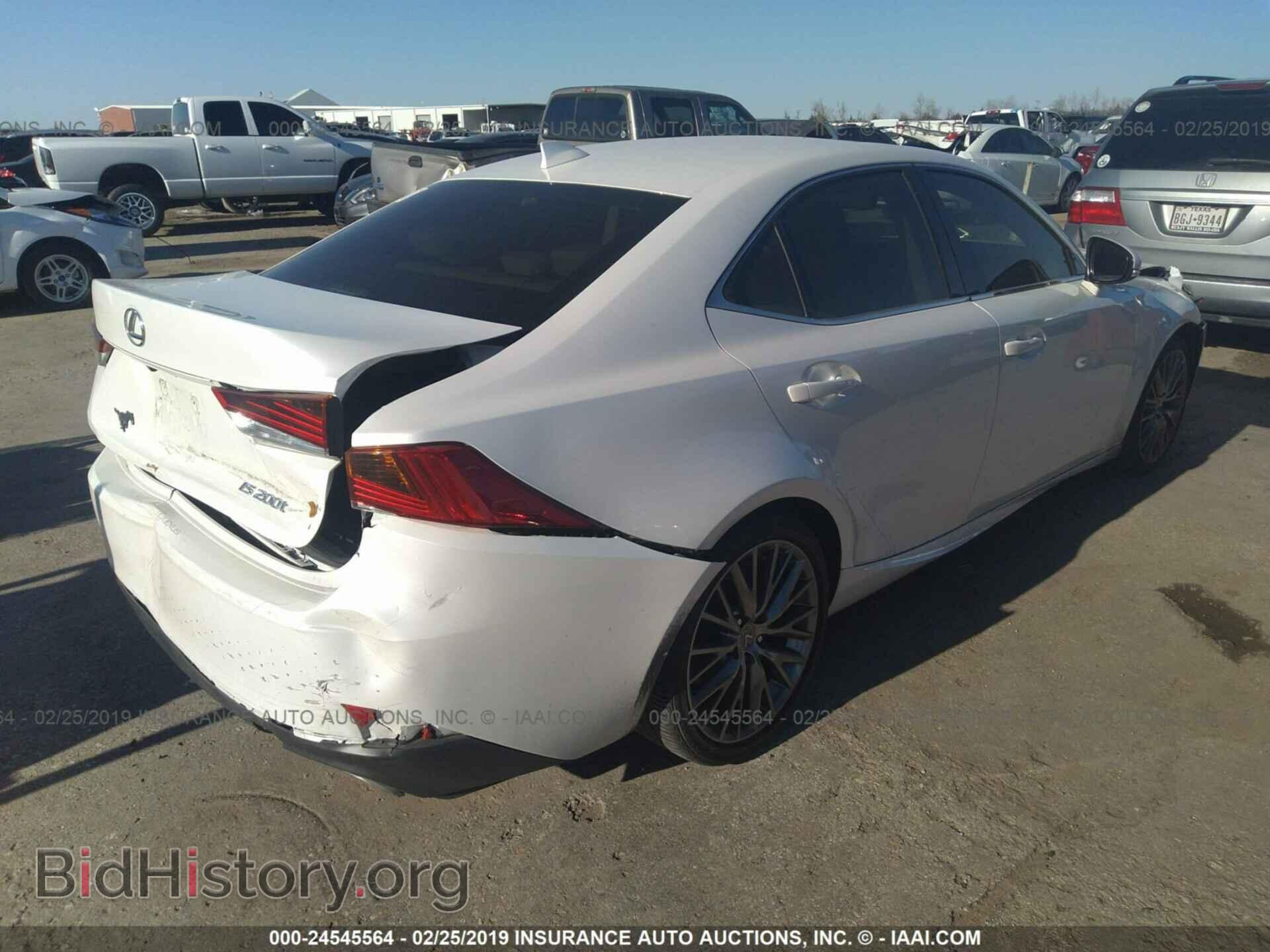 2017 LEXUS IS - VIN: JTHBA1D22H5042545 - Photo 4