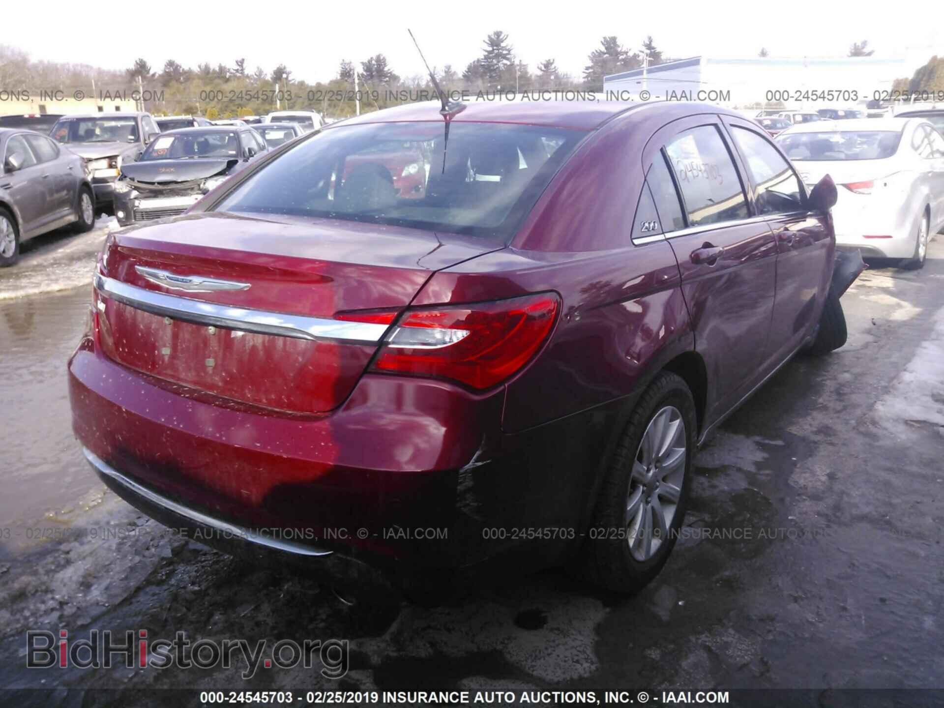 2011 CHRYSLER 200 - VIN: 1C3BC1FG5BN526841 - Фото 4