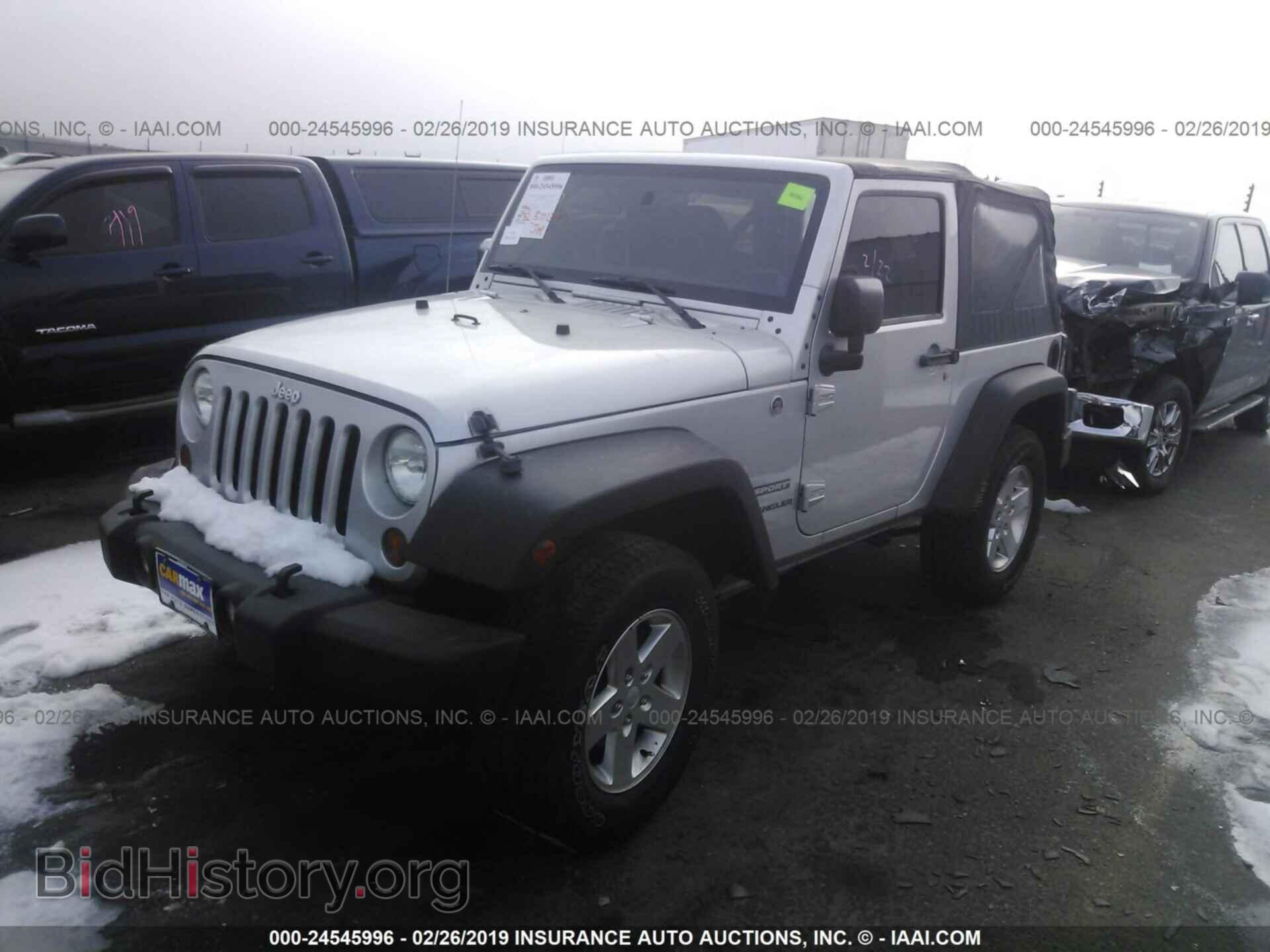 2011 JEEP WRANGLER - VIN: 1J4AA2D15BL619737 - Фото 2