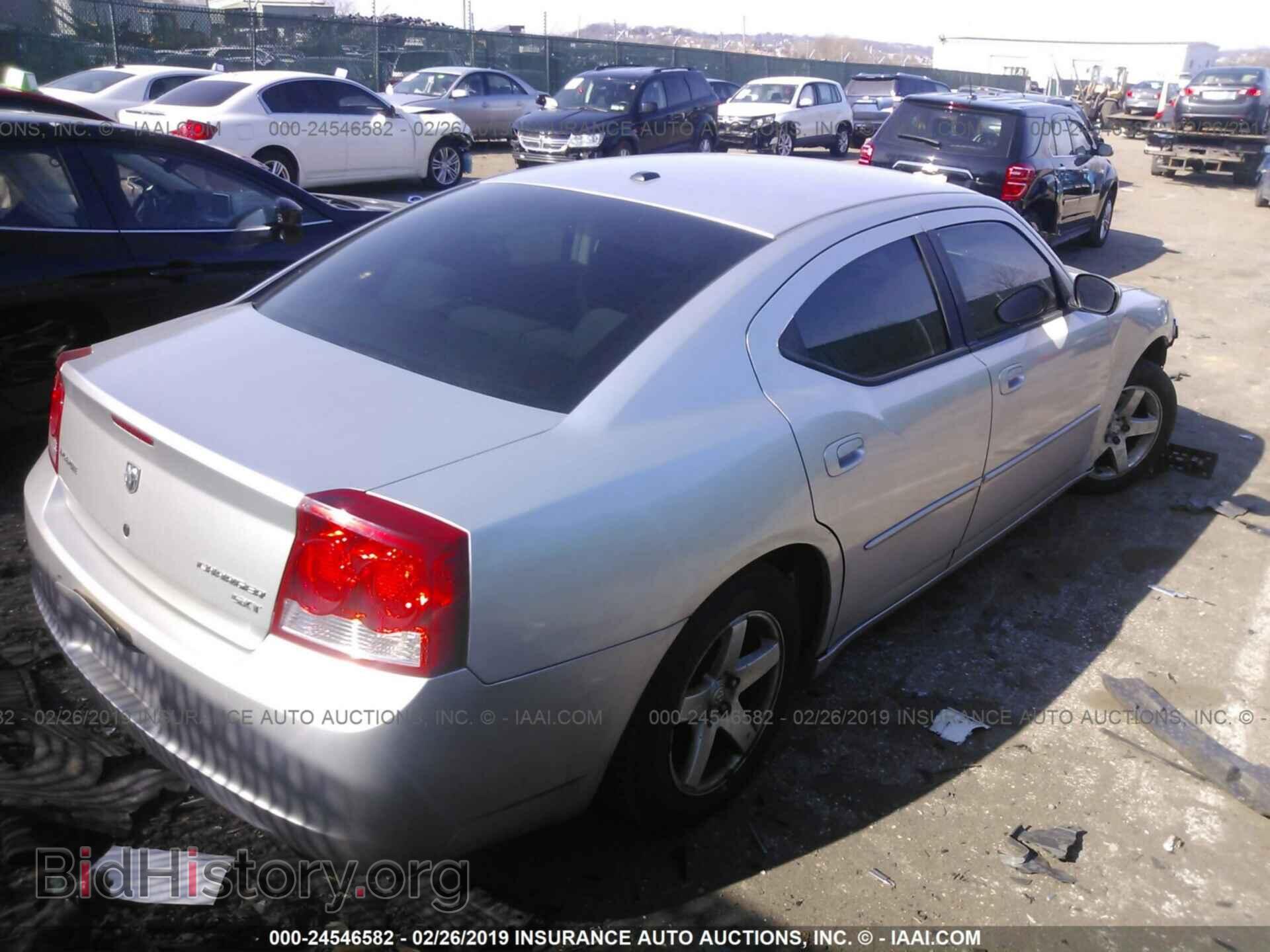 2010 DODGE CHARGER - VIN: 2B3CA3CV2AH197643 - Фото 4
