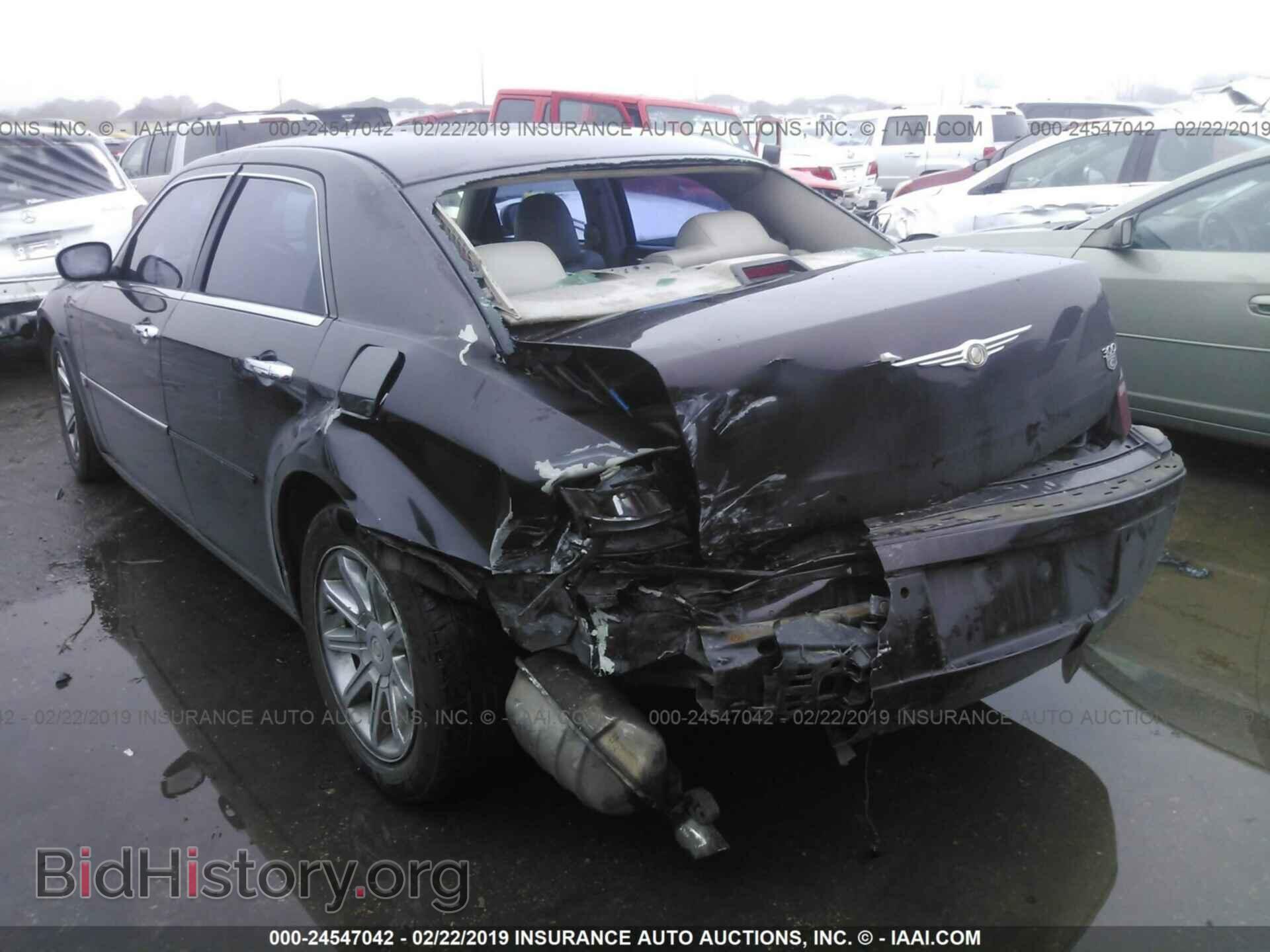 2005 CHRYSLER 300C - VIN: 2C3AA63H95H103527 - Фото 3