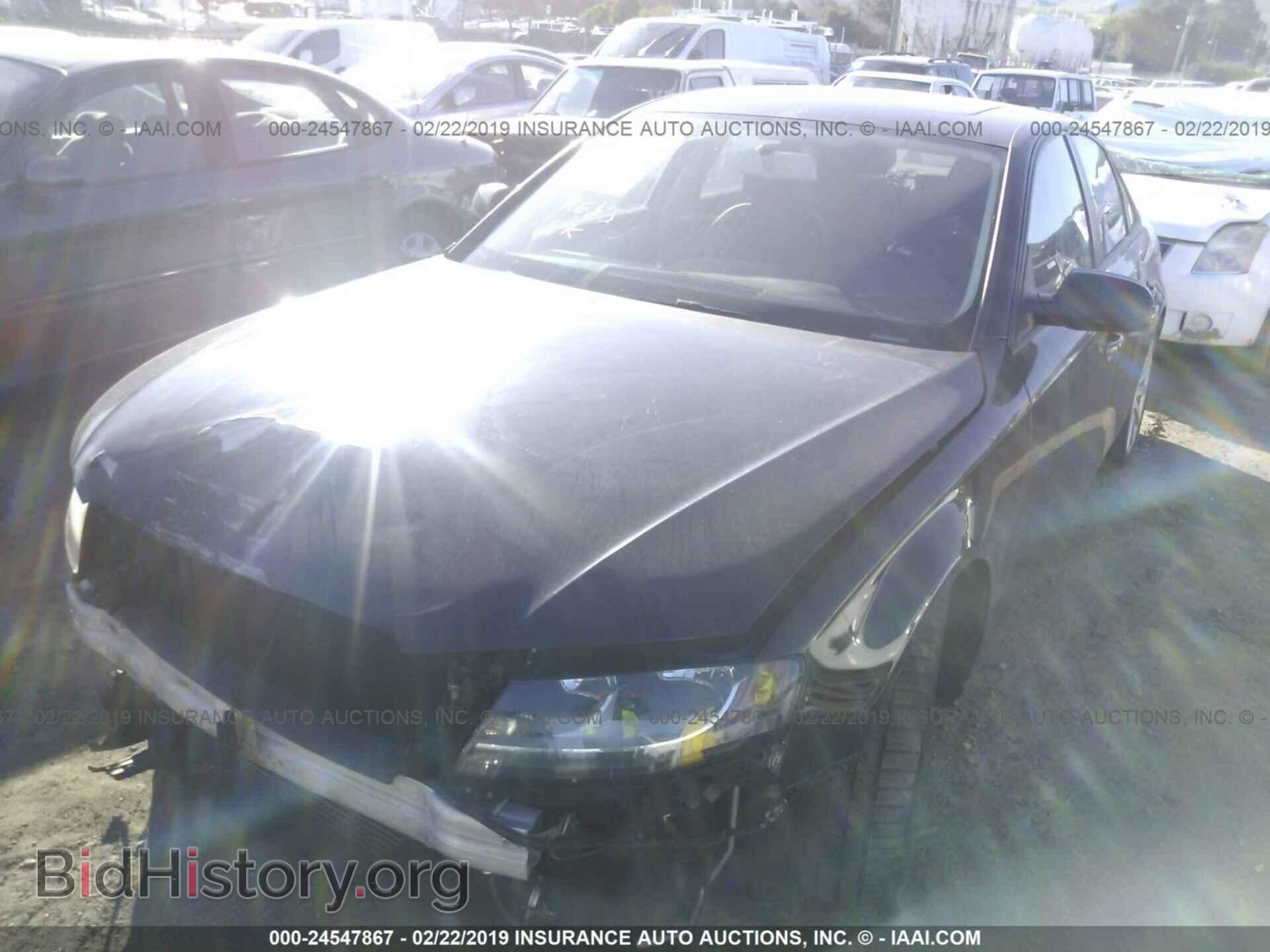 2011 AUDI A4 - VIN: WAUDFAFL9BN042323 - Фото 2