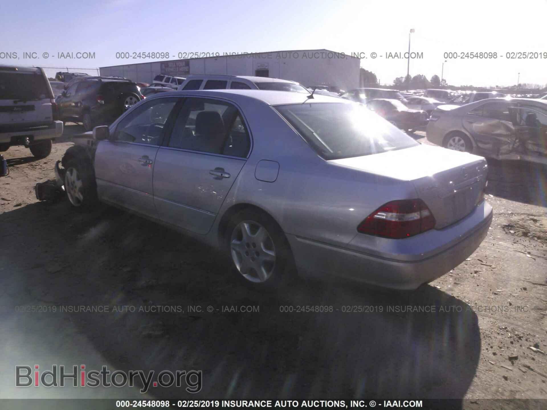 2004 LEXUS LS - VIN: JTHBN36F640166468 - Фото 3