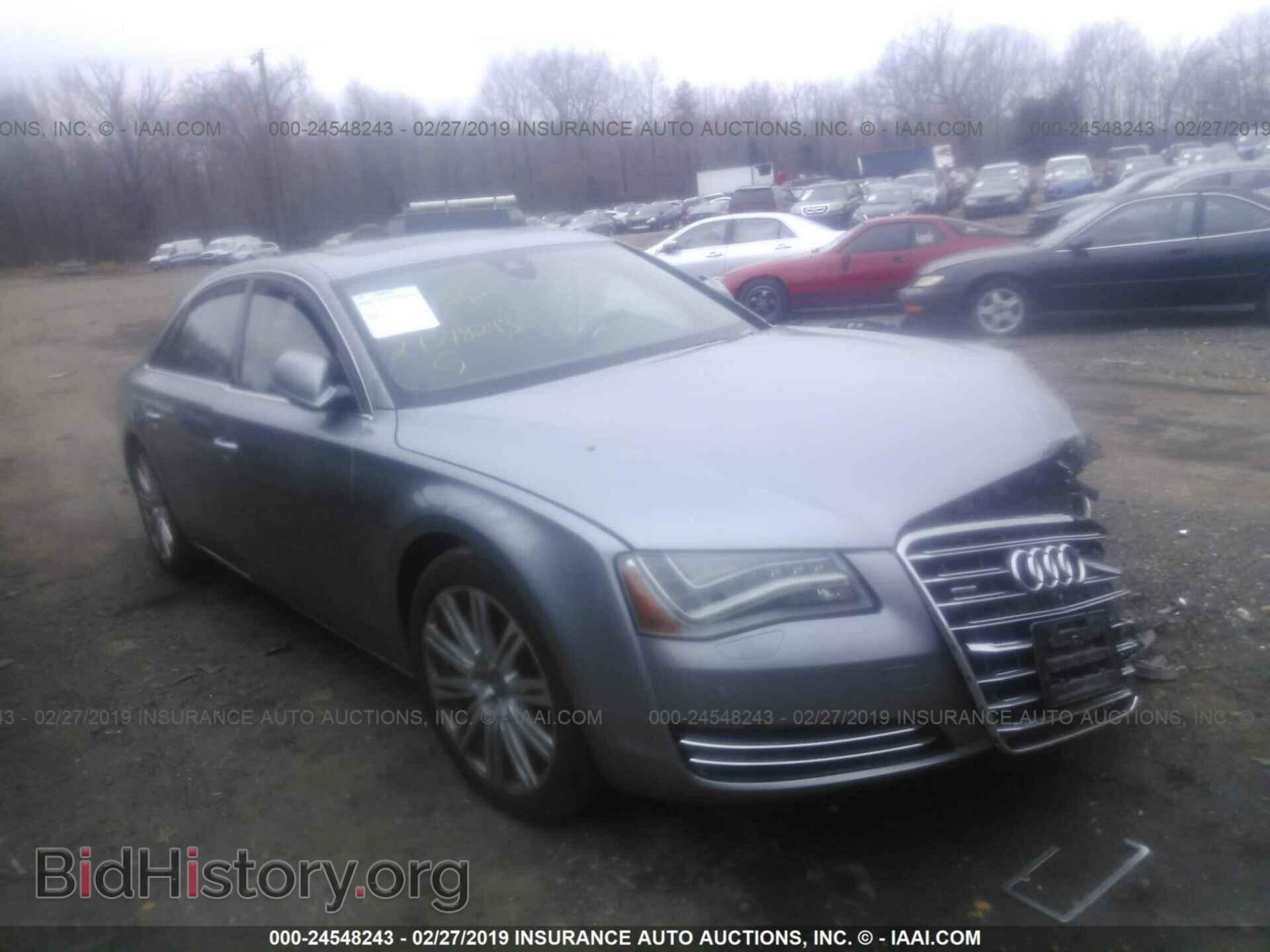 Photo WAUR2AFD9DN010940 - AUDI A8 2013