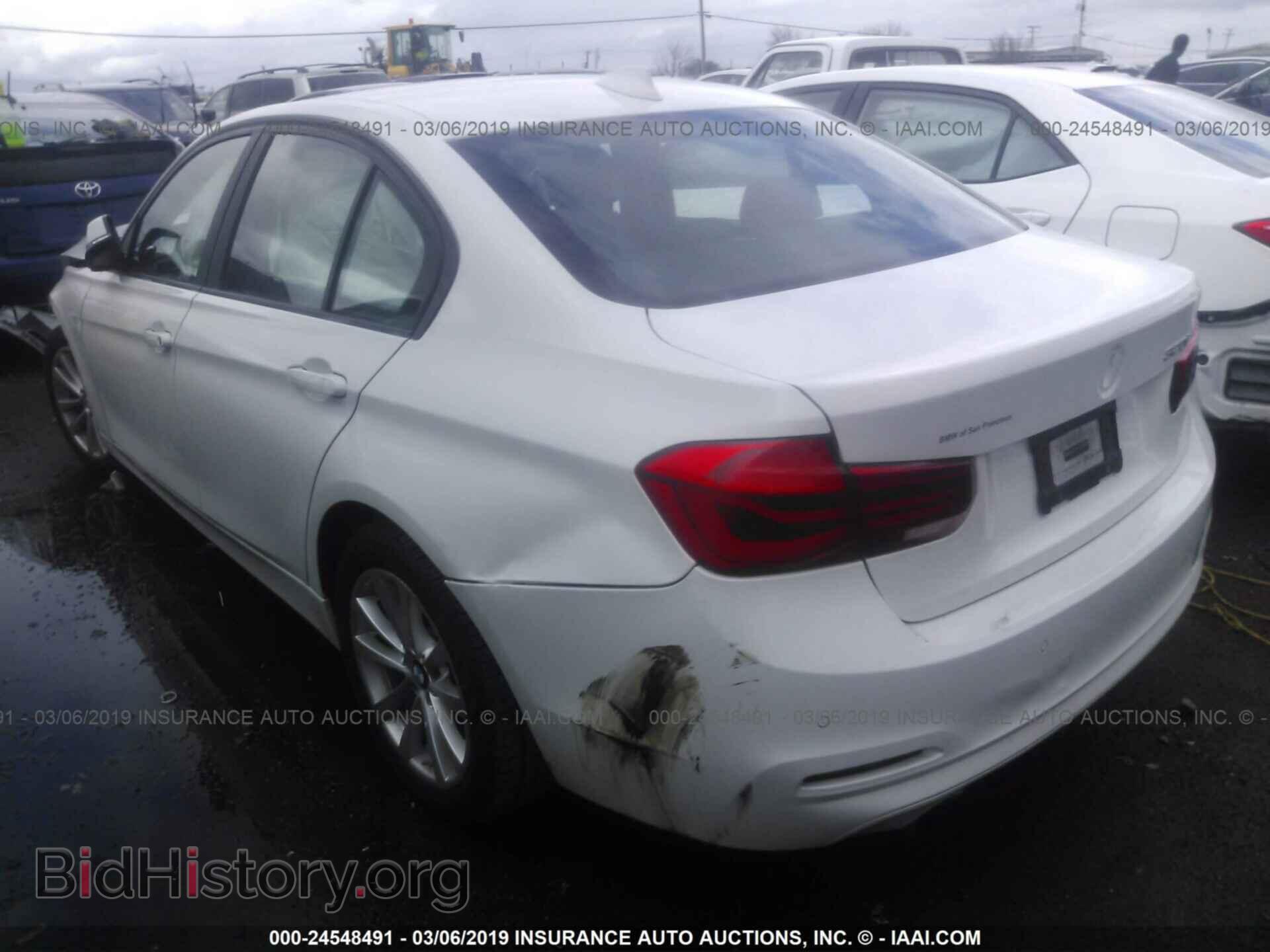 2016 BMW 320 - VIN: WBA8E1G53GNU10264 - Photo 3