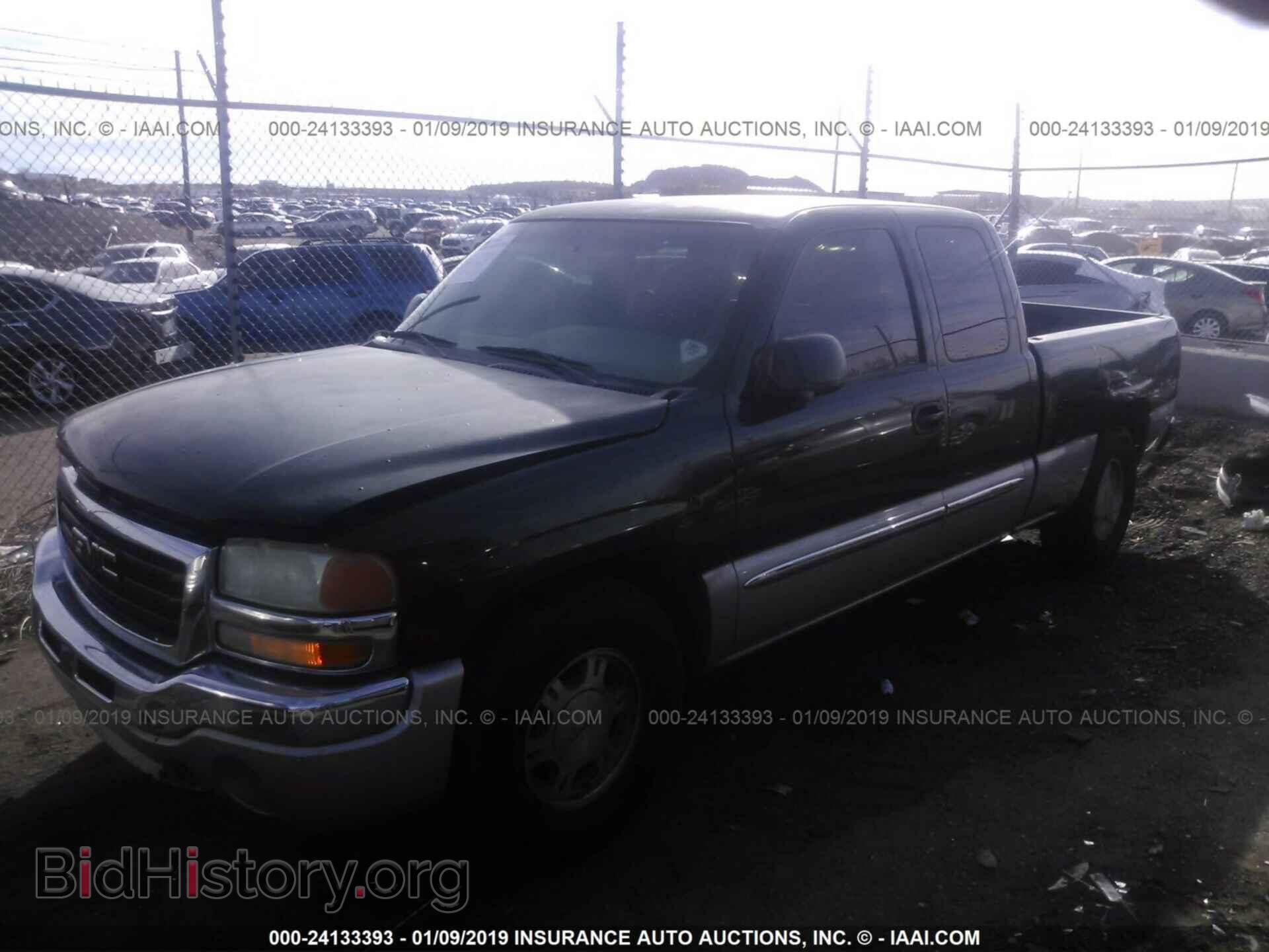 2004 GMC NEW SIERRA - VIN: 1GTEC19VX4Z260618 - Фото 2