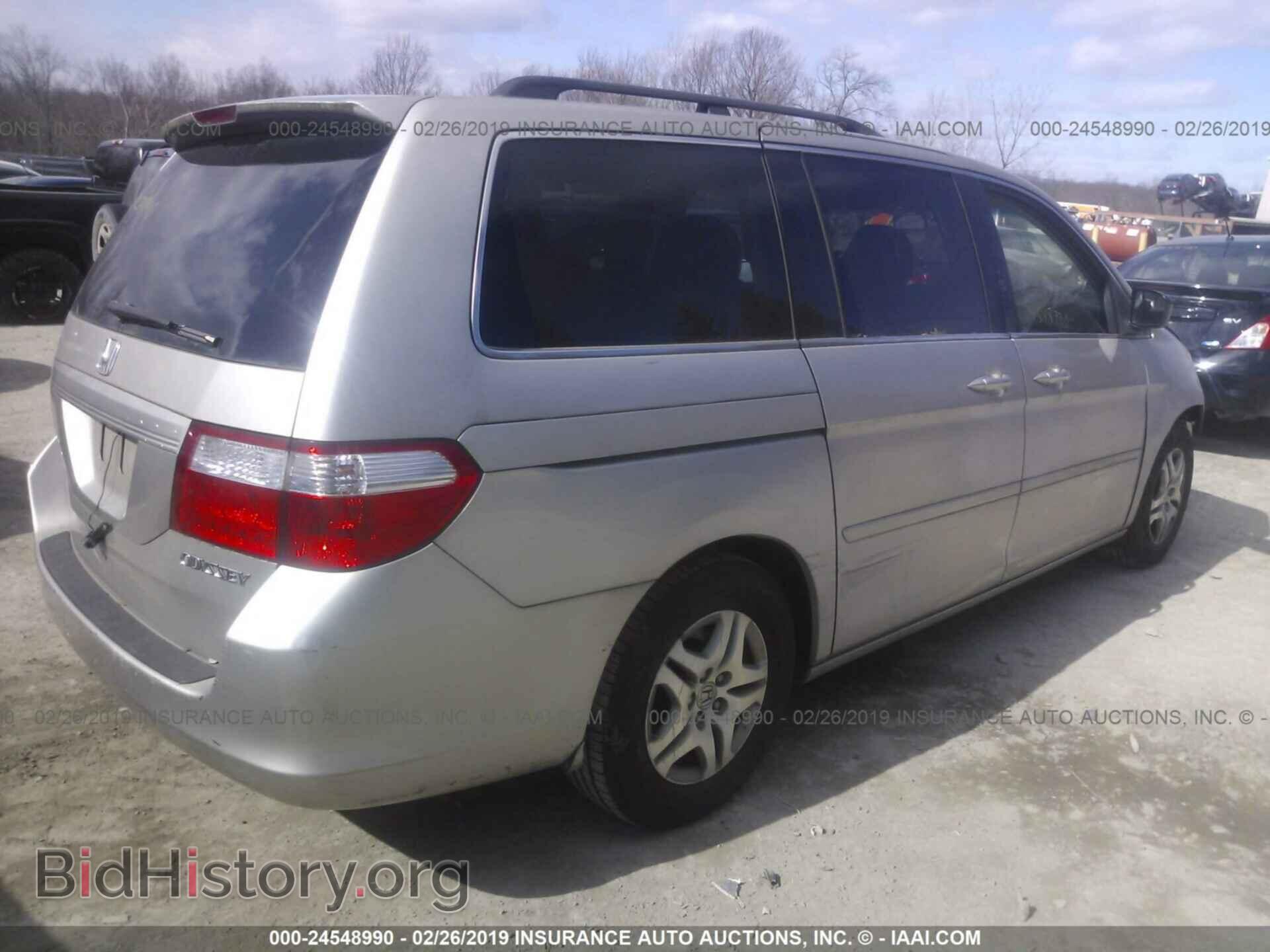 2005 HONDA ODYSSEY - VIN: 5FNRL38425B001182 - Фото 4