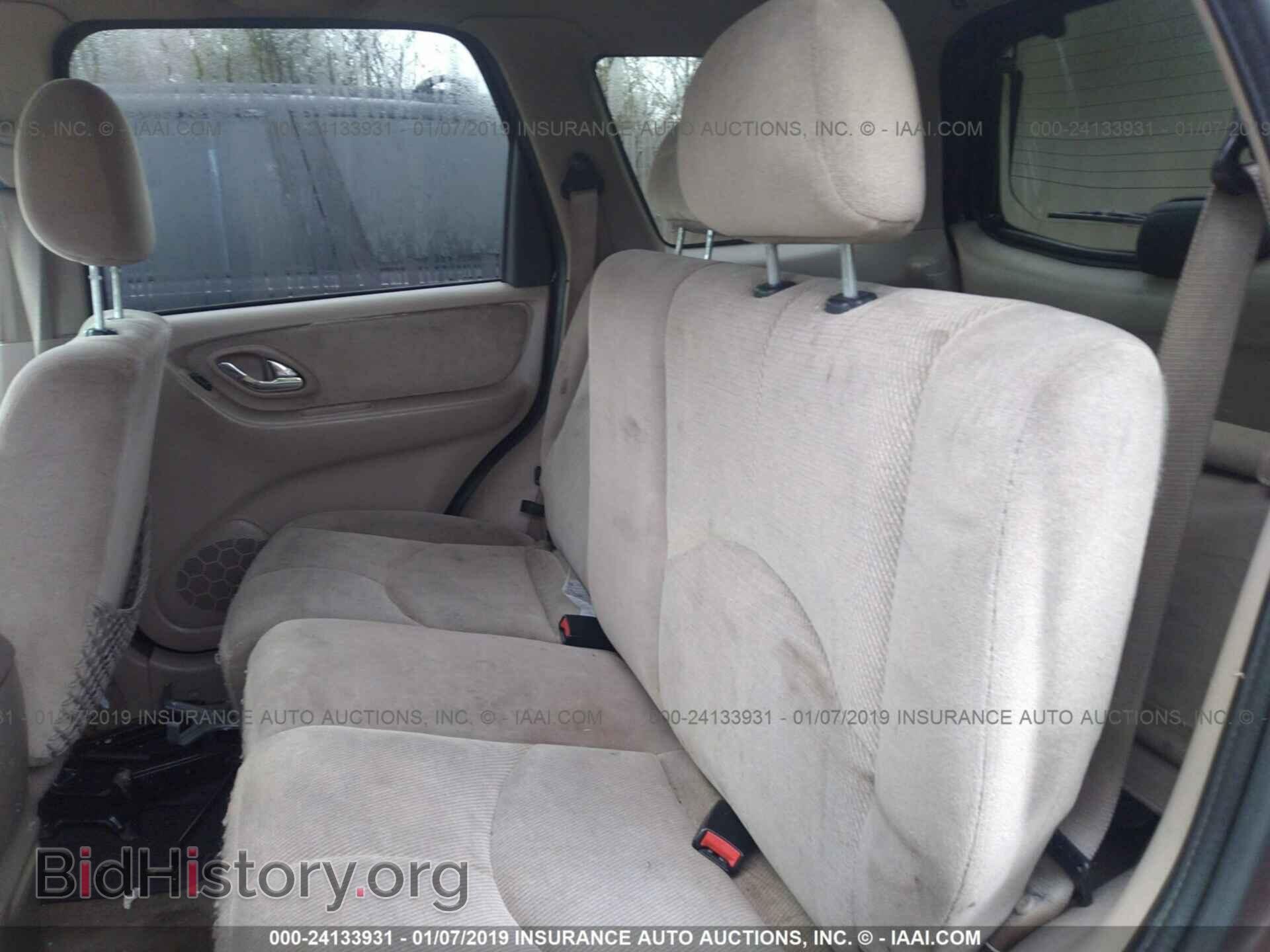 2002 MAZDA TRIBUTE - VIN: 4F2YU08122KM54603 - Photo 8