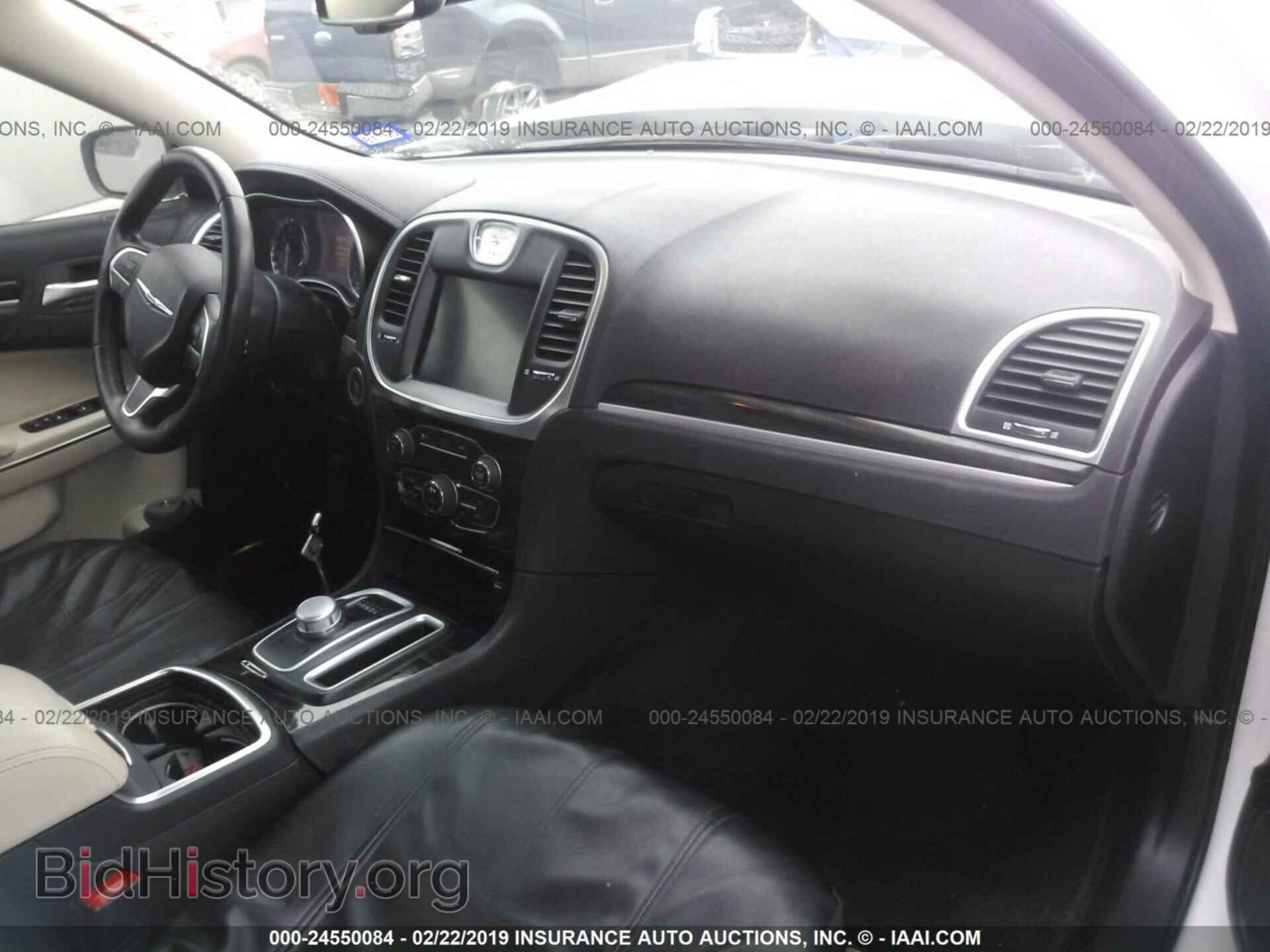 2015 CHRYSLER 300 - VIN: 2C3CCAAG3FH756324 - Фото 5