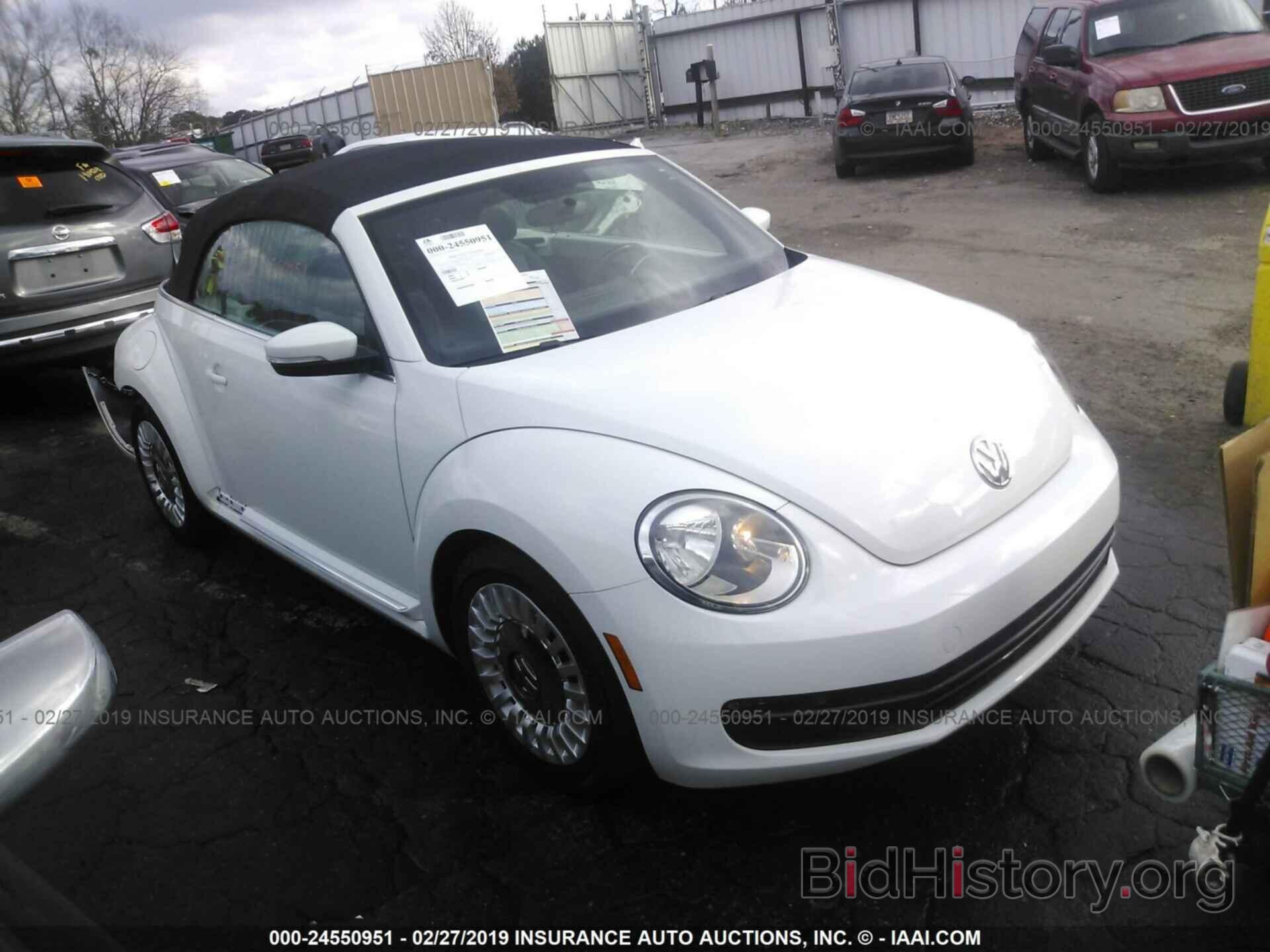 Photo 3VW507AT4FM805509 - VOLKSWAGEN BEETLE 2015