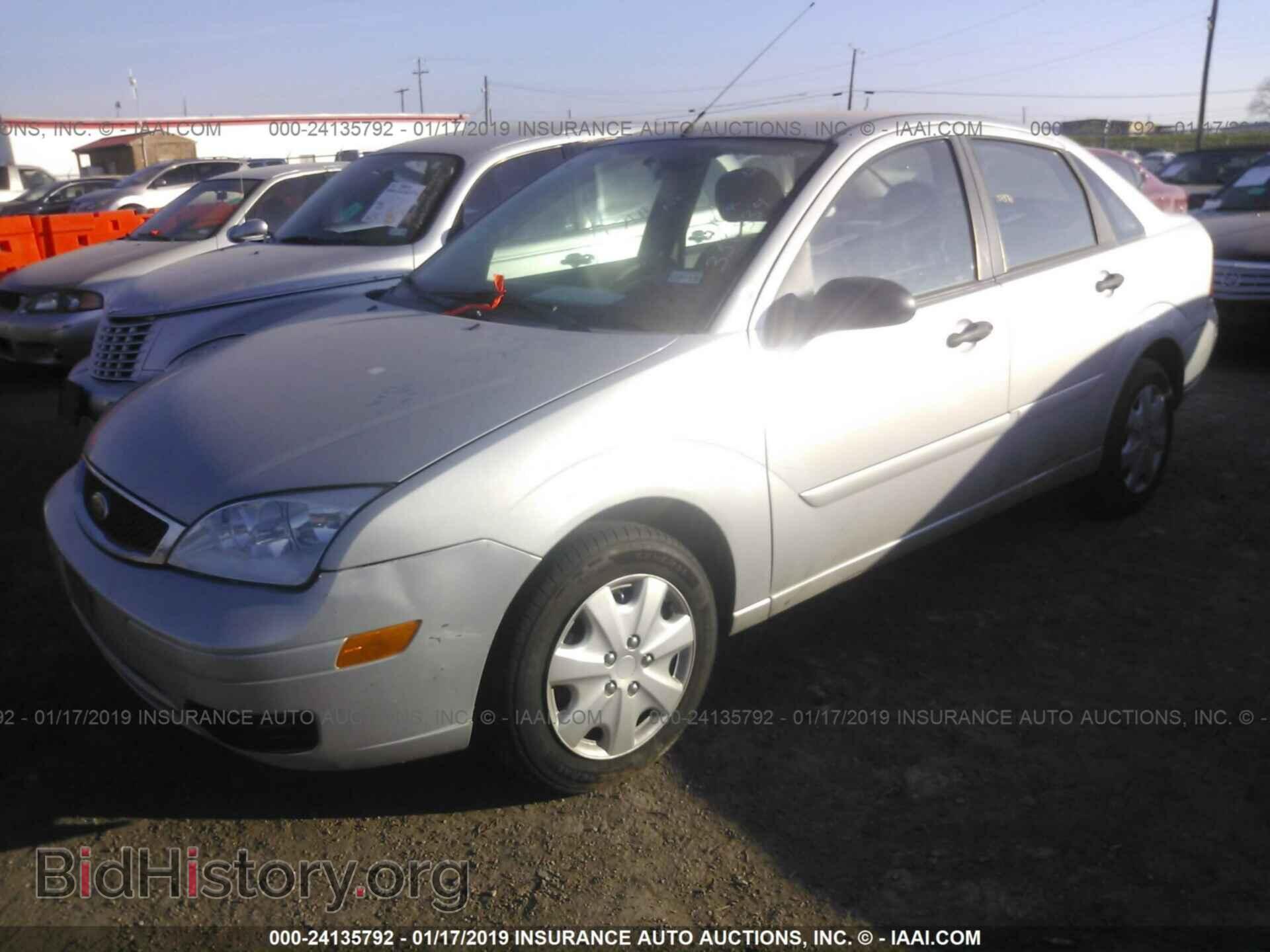 2007 FORD FOCUS - VIN: 1FAFP34N67W356334 - Photo 2