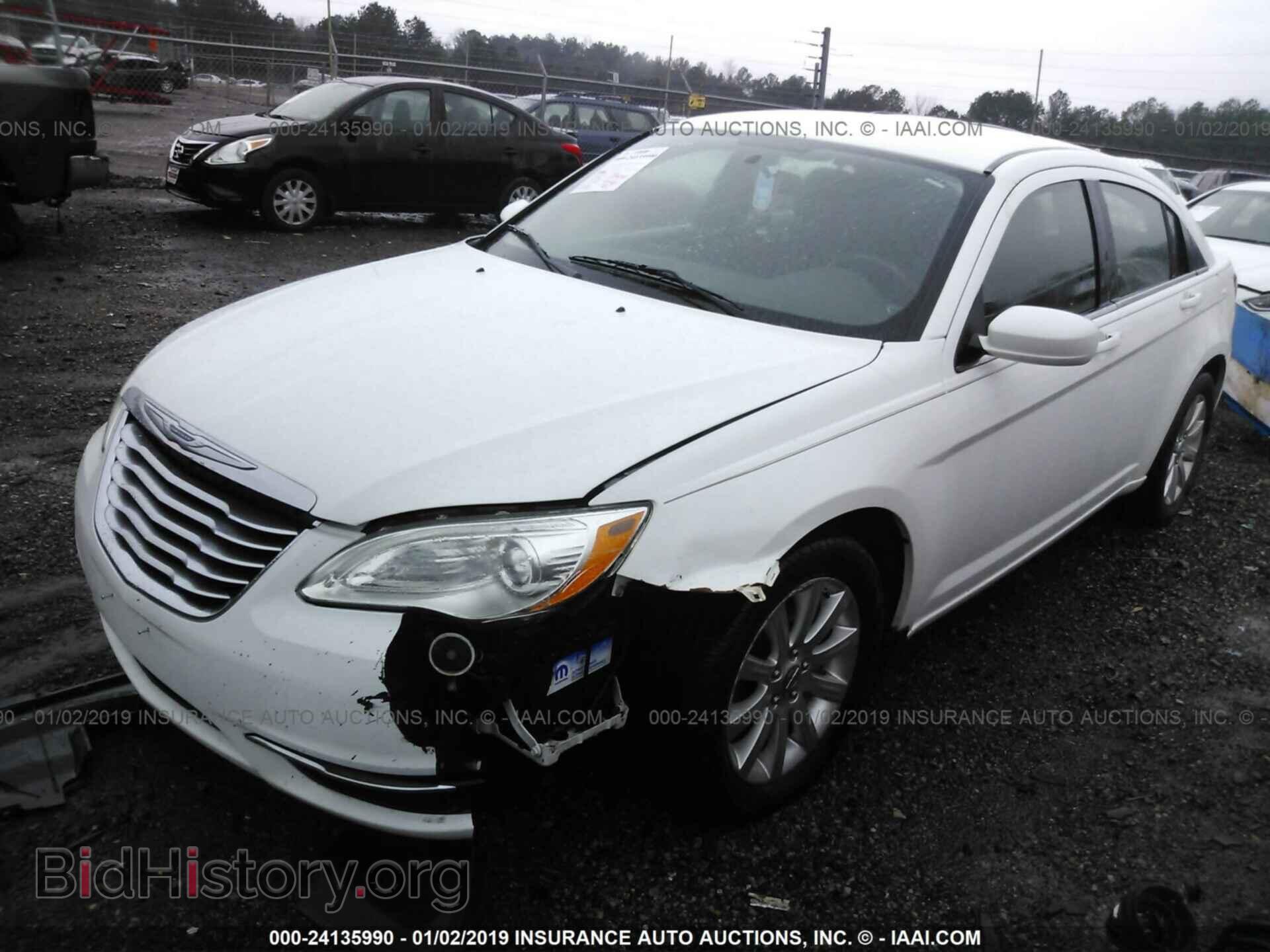 2012 CHRYSLER 200 - VIN: 1C3CCBBBXCN163717 - Фото 6