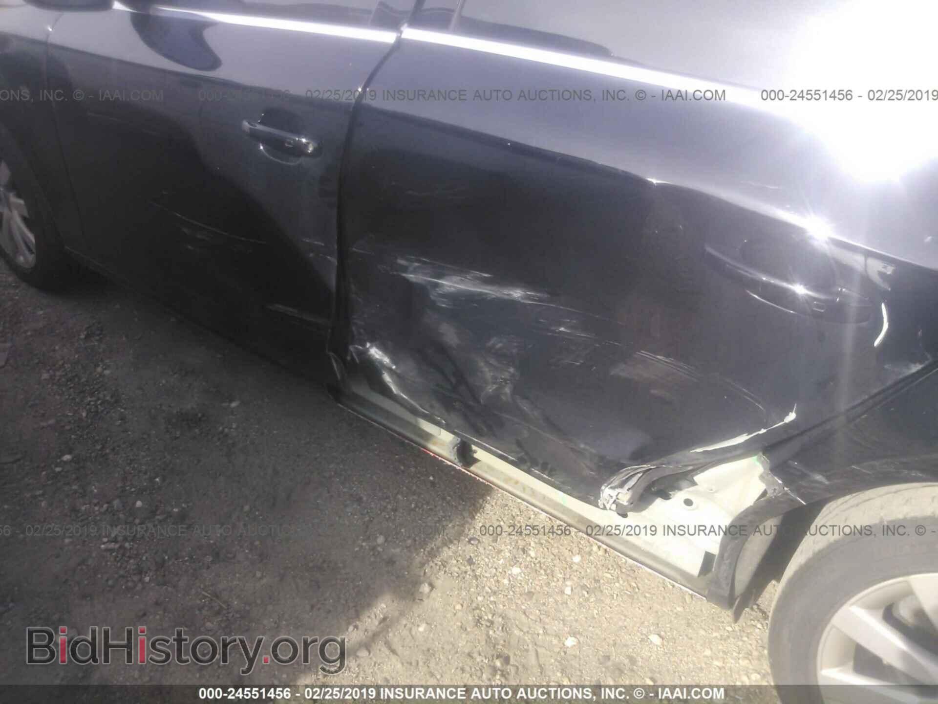2013 AUDI A4 - VIN: WAUAFAFL3DN025460 - Фото 6