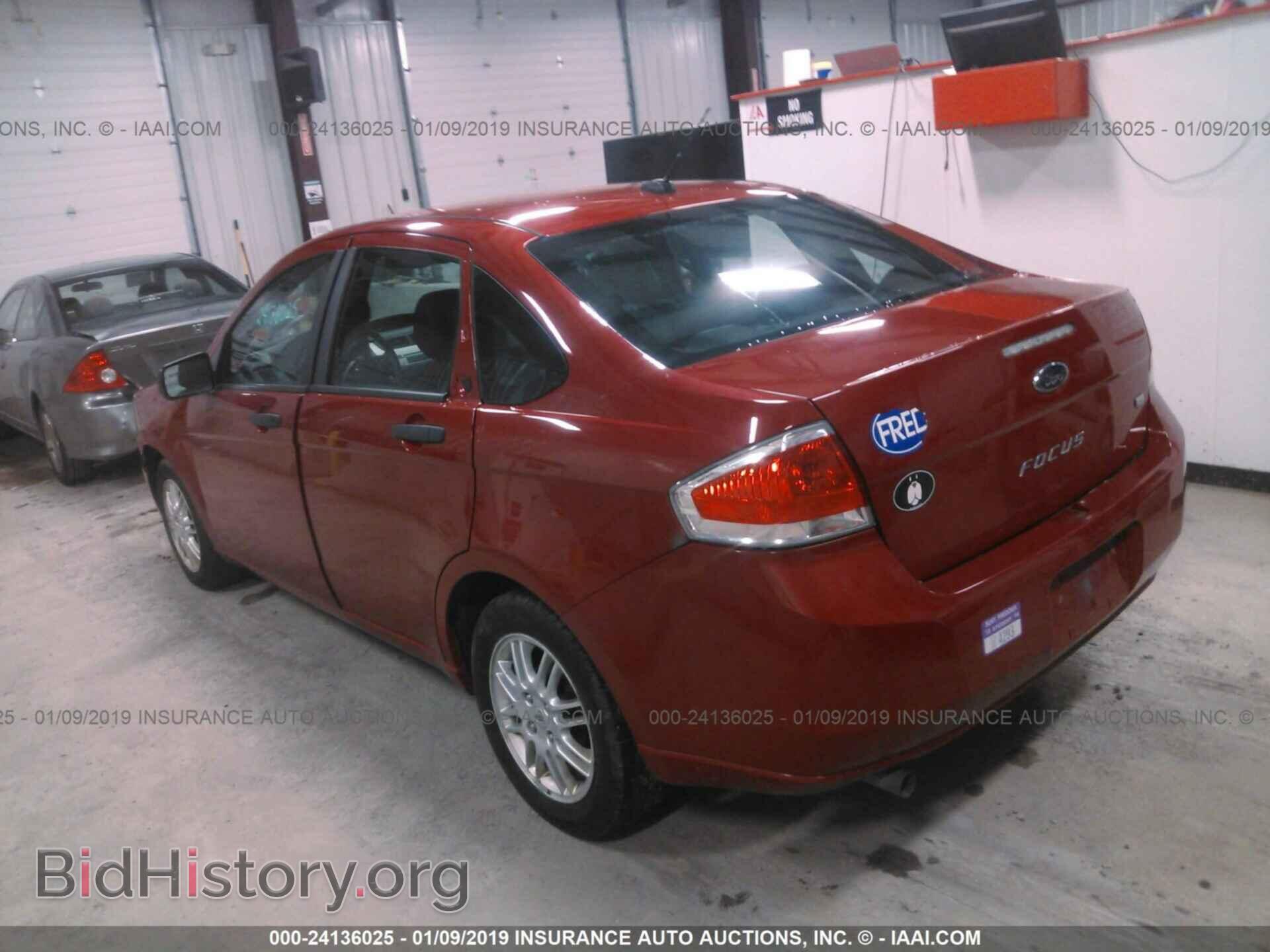 2011 FORD FOCUS - VIN: 1FAHP3FN4BW201134 - Фото 3