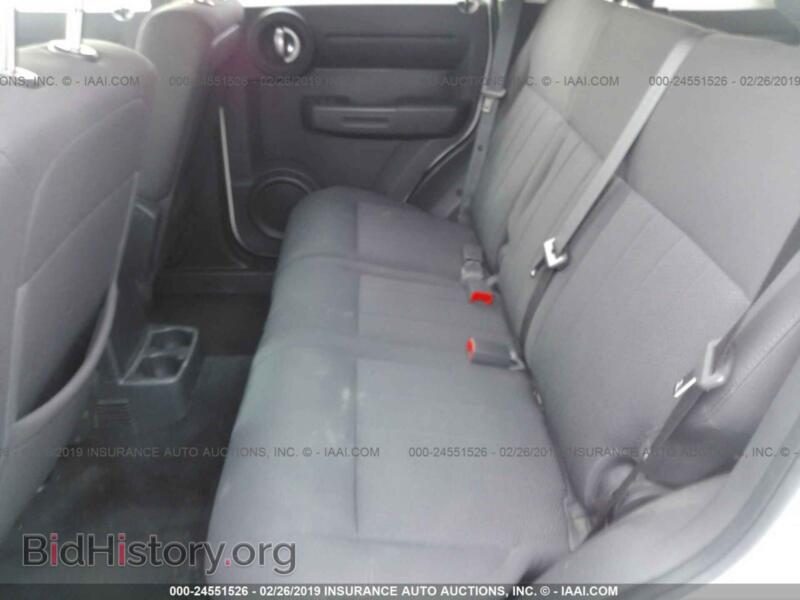 2011 Dodge NITRO (VIN 1D4PU4GK3BW598038) — photo 8 of 10