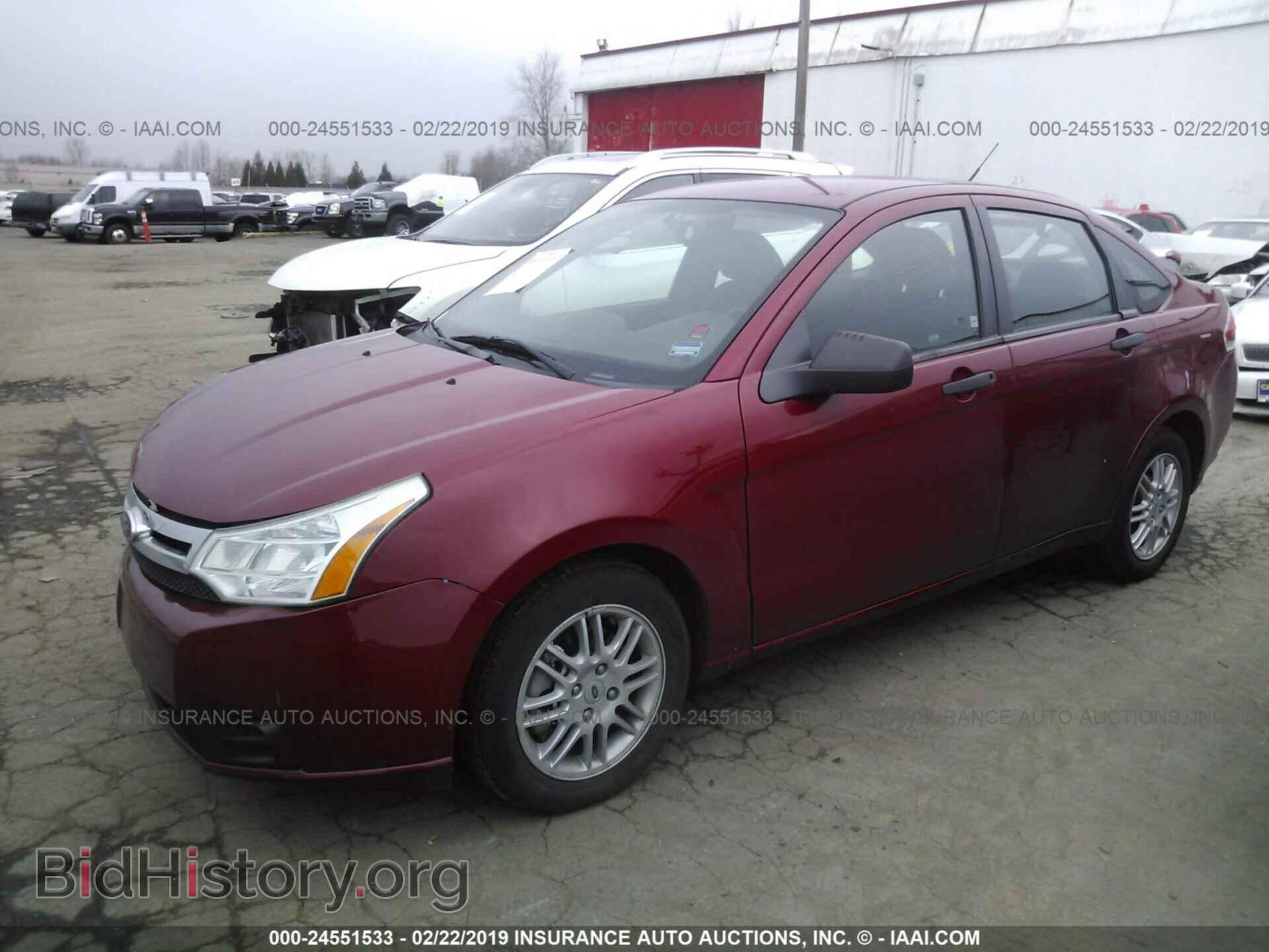 2011 FORD FOCUS - VIN: 1FAHP3FN9BW198070 - Photo 2