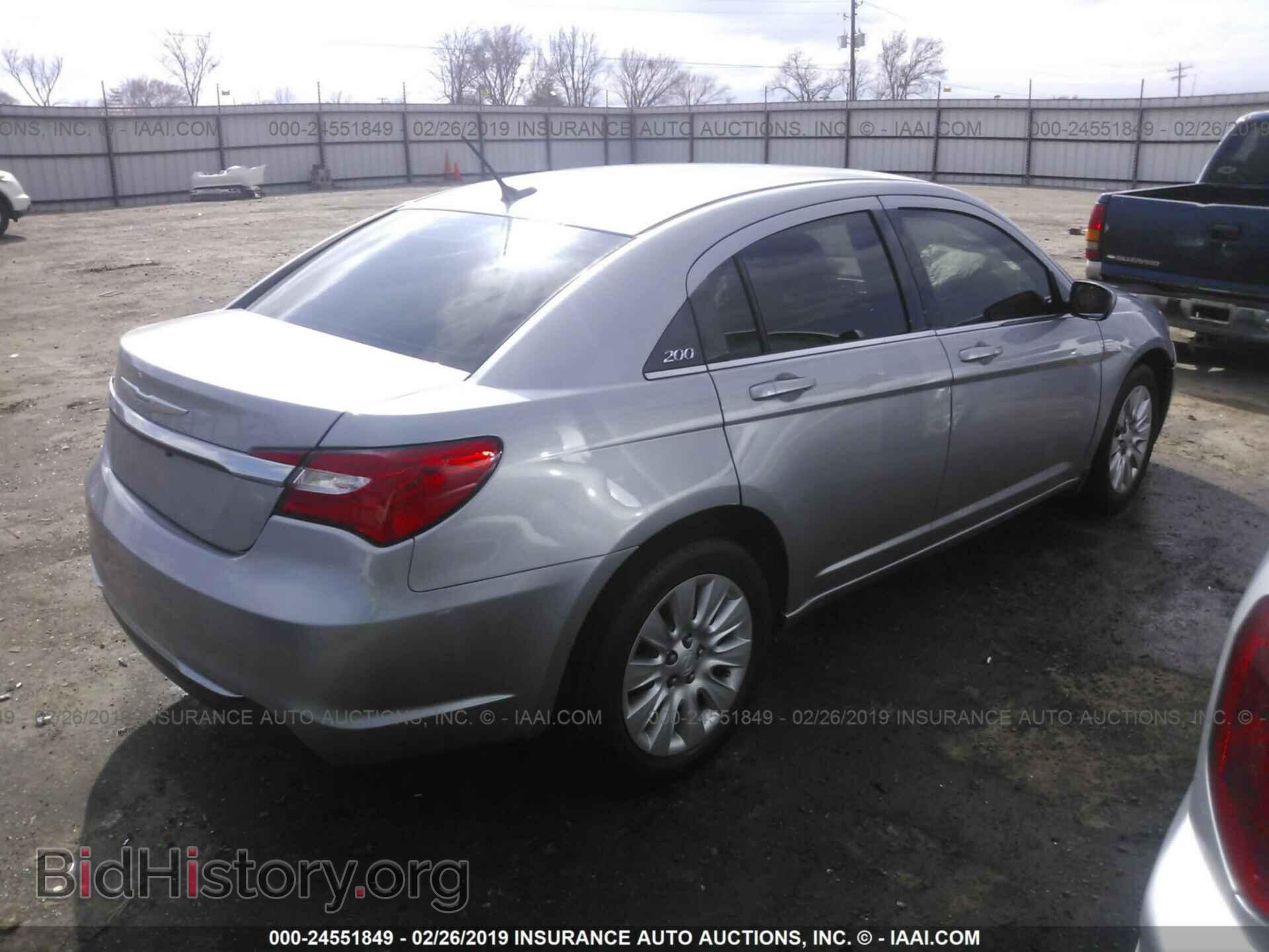 2014 CHRYSLER 200 - VIN: 1C3CCBAG1EN145820 - Фото 4