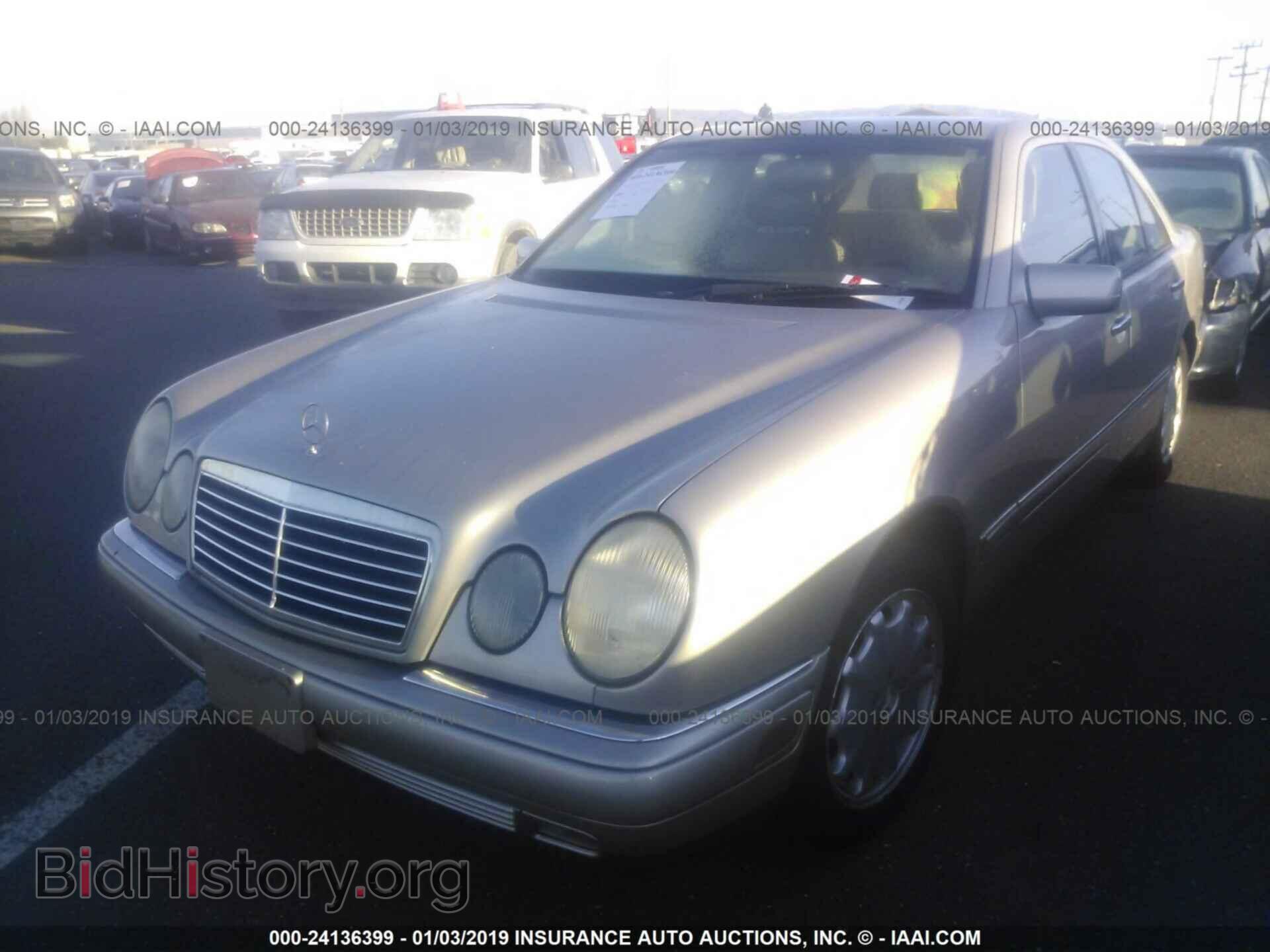1998 MERCEDES-BENZ E - VIN: WDBJF65F3WA578937 - Photo 2