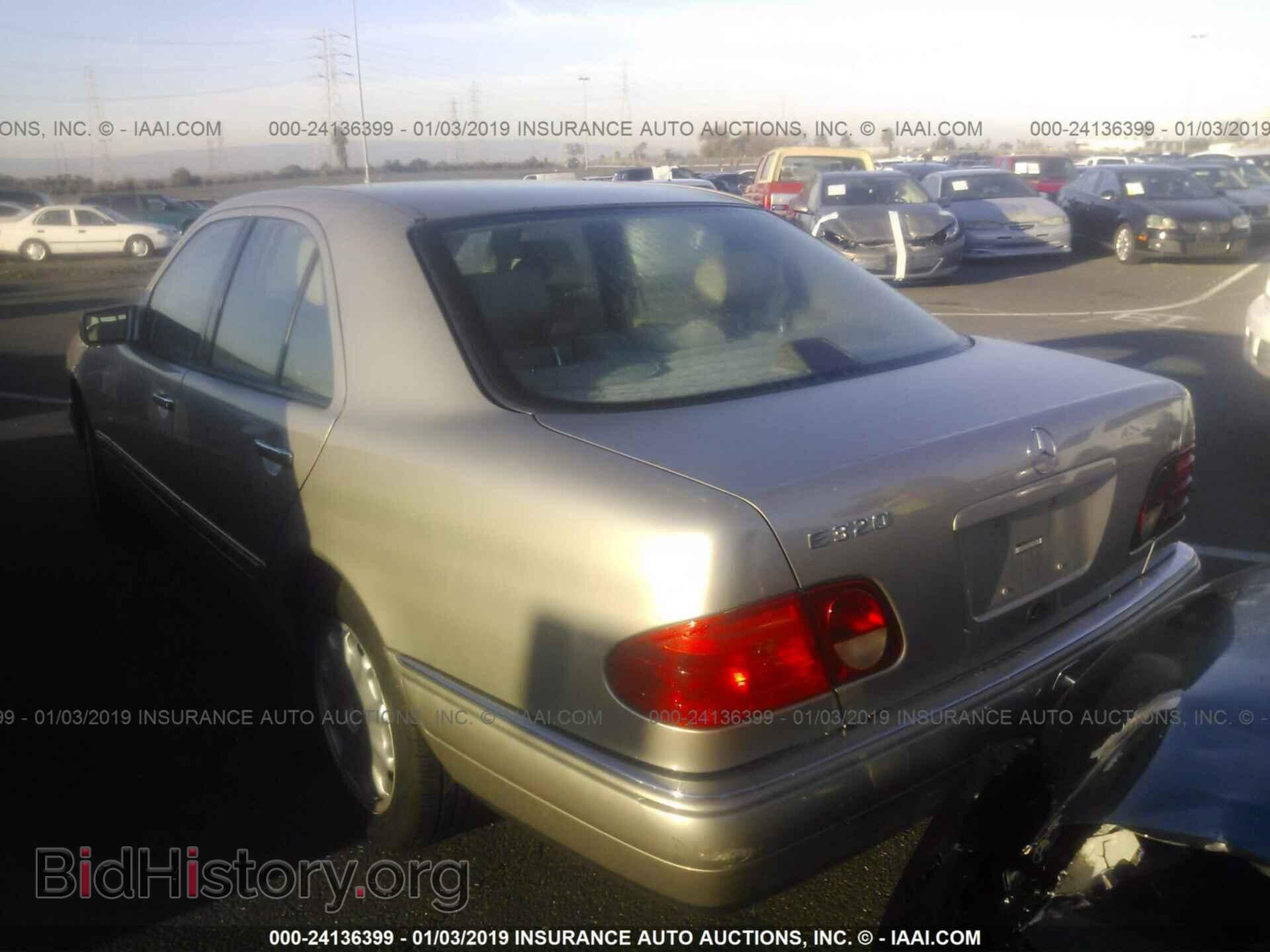 1998 MERCEDES-BENZ E - VIN: WDBJF65F3WA578937 - Photo 3