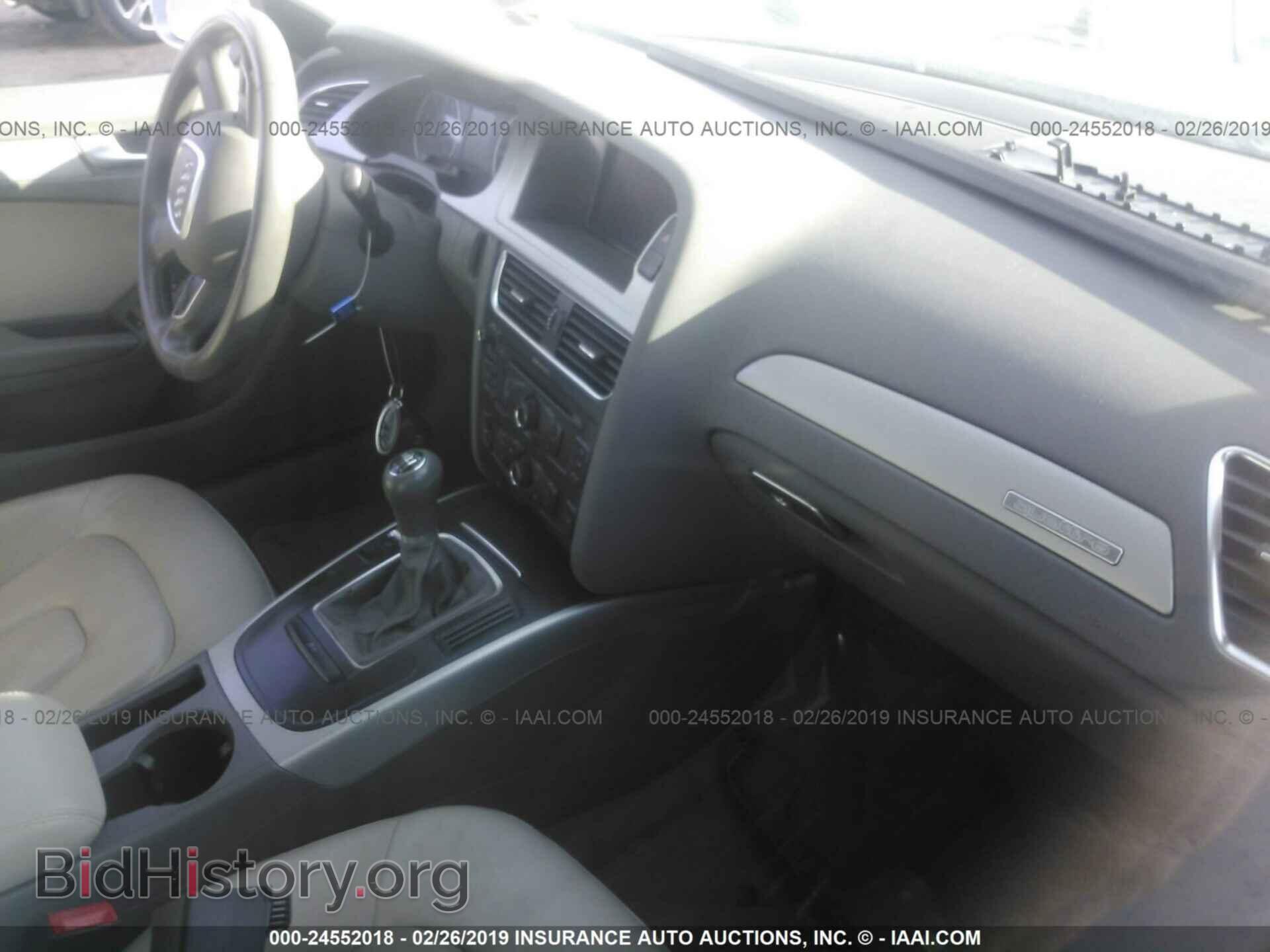 2011 AUDI A4 - VIN: WAUDFAFL3BA085188 - Фото 5