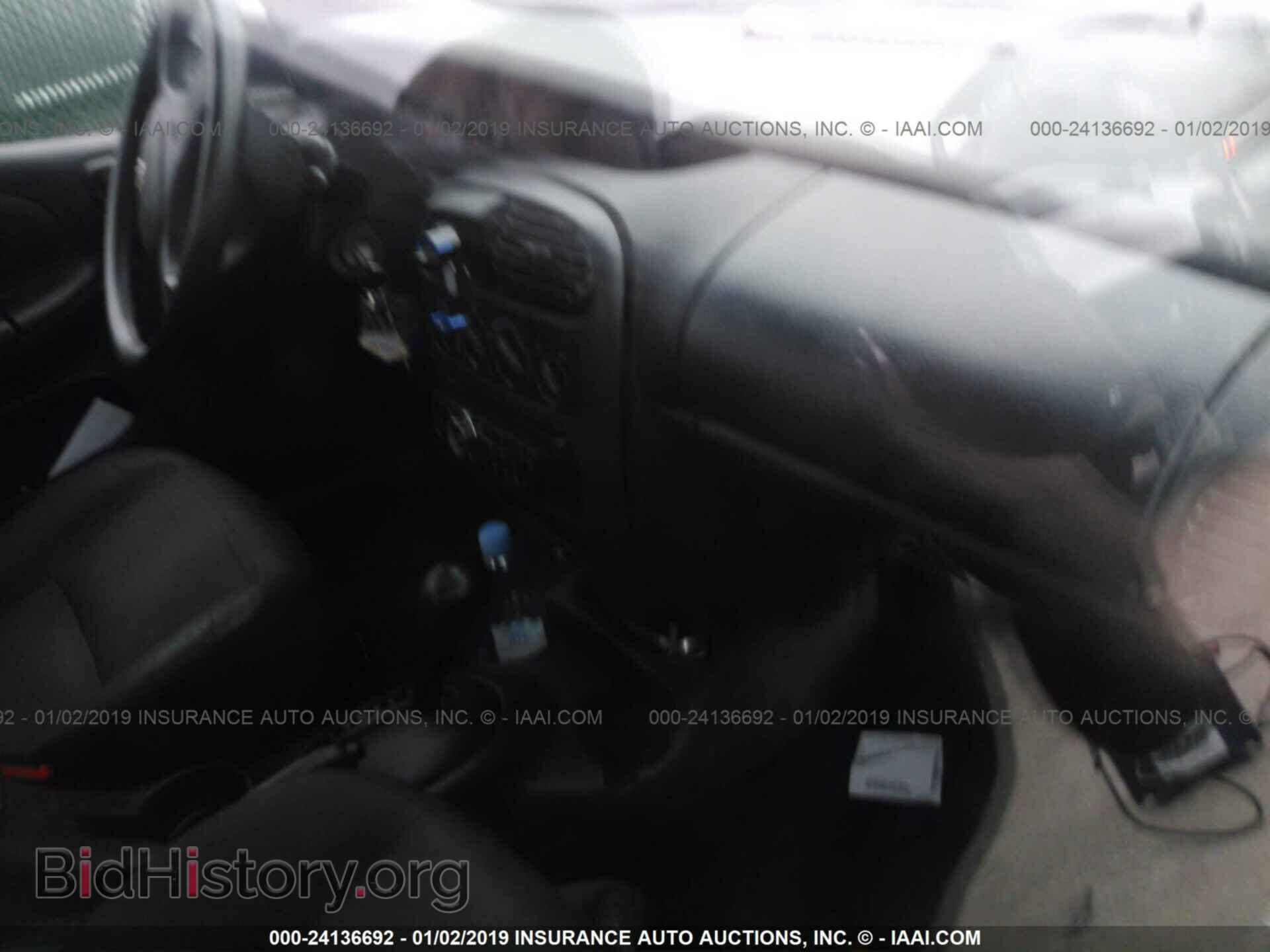 2003 DODGE NEON - VIN: 1B3ES26C03D213302 - Photo 5