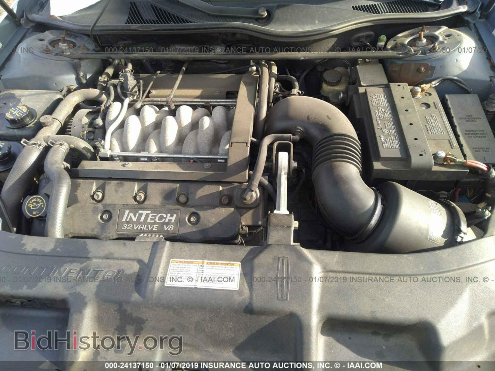 2000 LINCOLN CONTINENTAL - VIN: 1LNHM97V9YY767402 - Фото 10