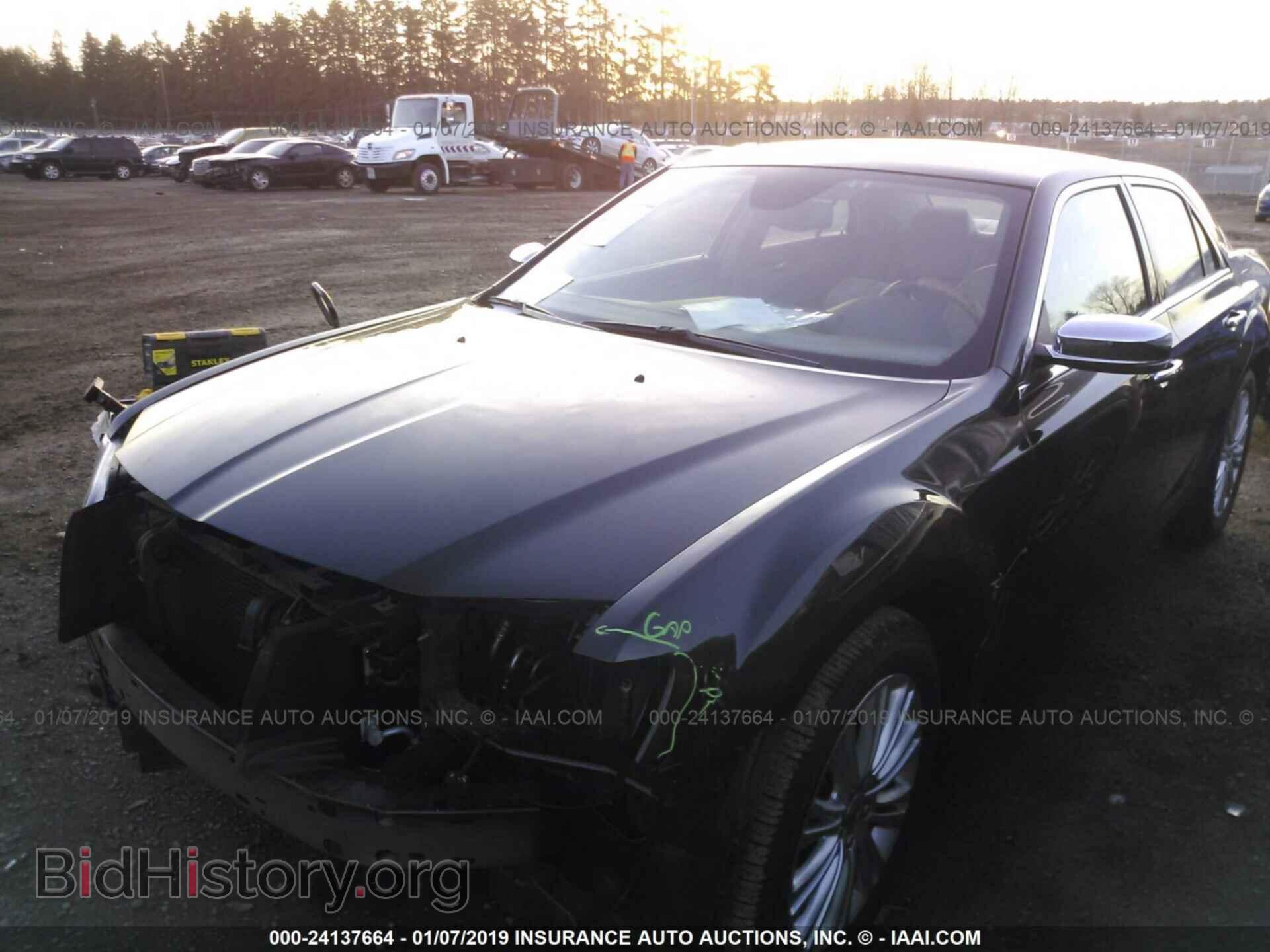 2012 CHRYSLER 300C - VIN: 2C3CCAKT3CH157463 - Фото 2
