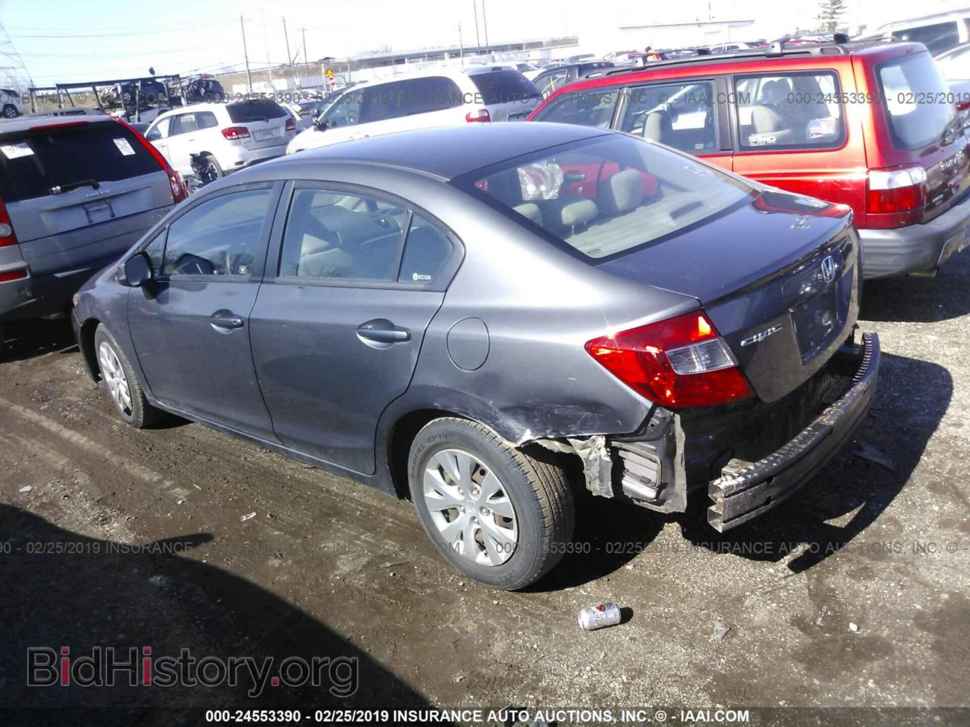2012 HONDA CIVIC - VIN: 2HGFB2F50CH560766 - Фото 3