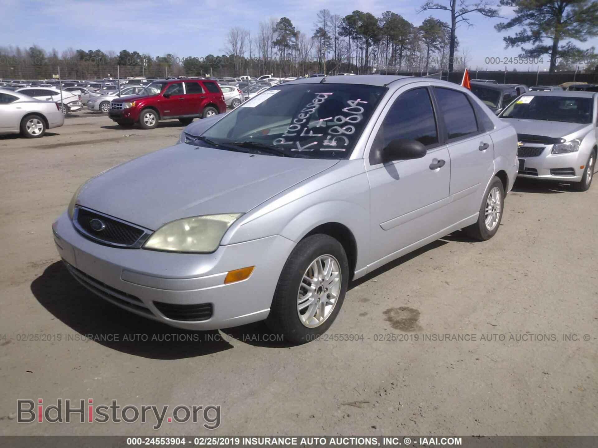 2007 FORD FOCUS - VIN: 1FAFP34N27W158804 - Фото 2