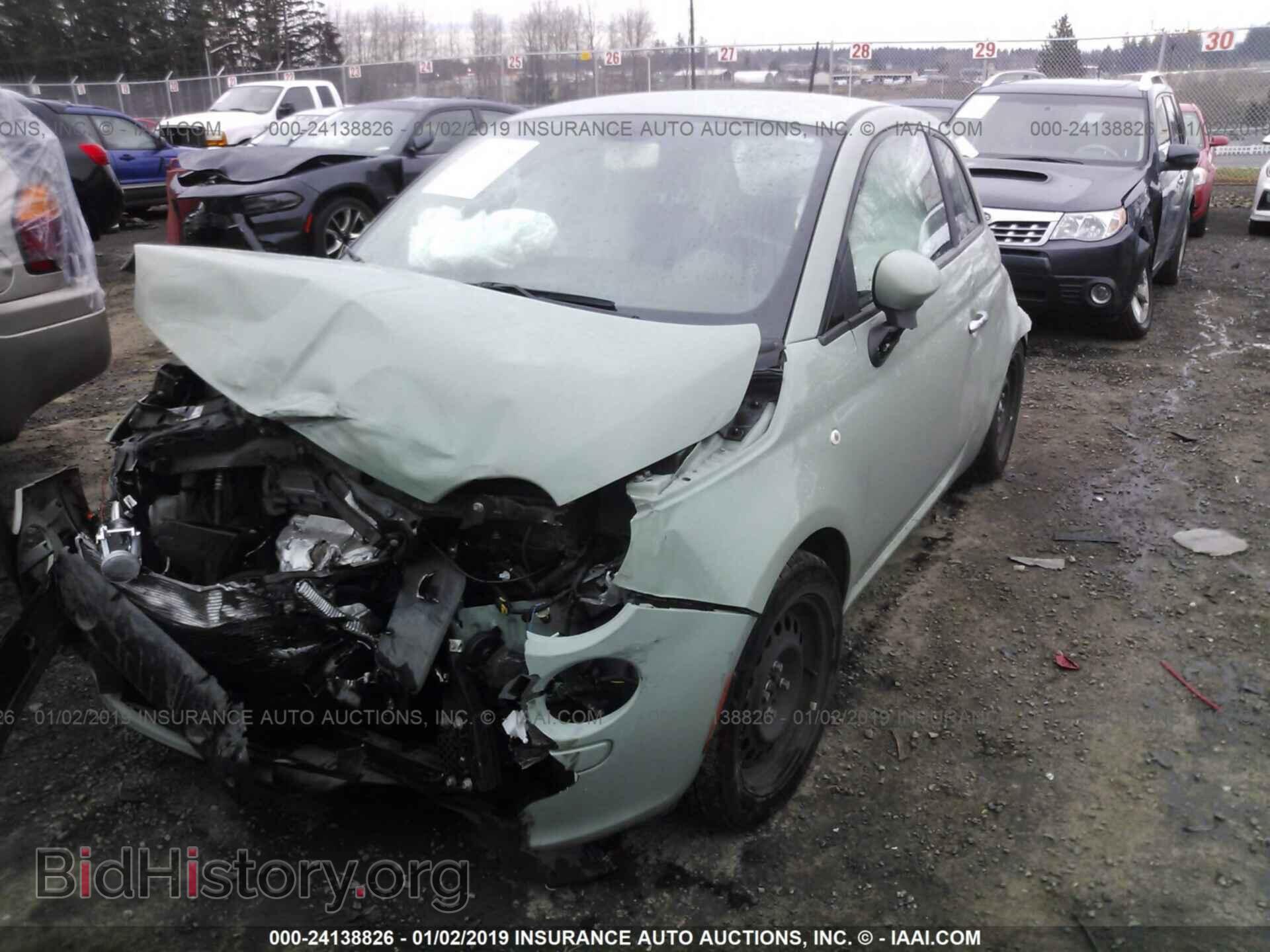 2013 FIAT 500 - VIN: 3C3CFFAR8DT738394 - Фото 2