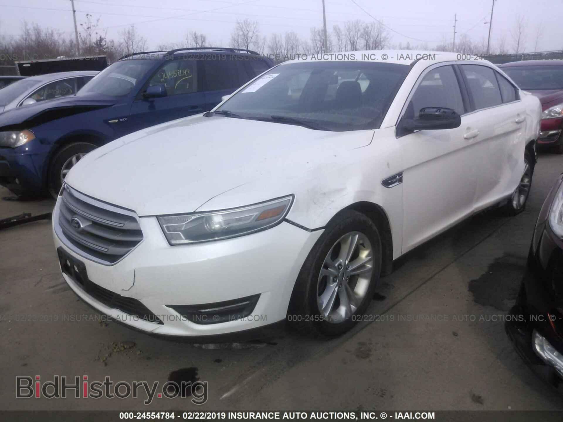 2013 FORD TAURUS - VIN: 1FAHP2E81DG137850 - Фото 2