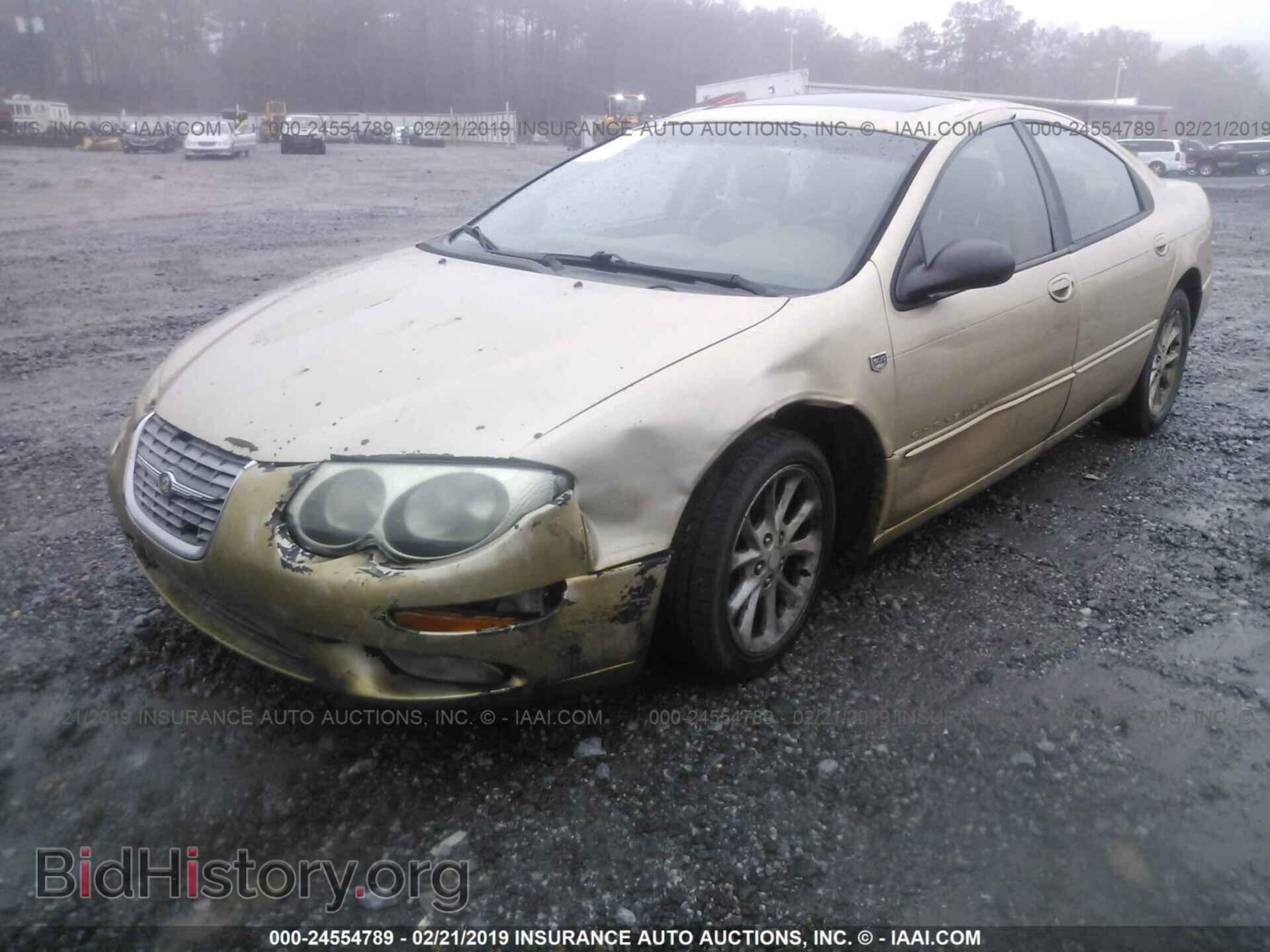 2000 CHRYSLER 300M - VIN: 2C3HE66G9YH380141 - Фото 2