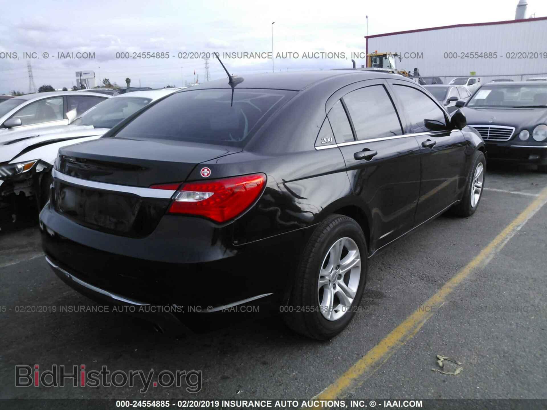 2012 CHRYSLER 200 - VIN: 1C3CCBBG0CN184961 - Фото 4