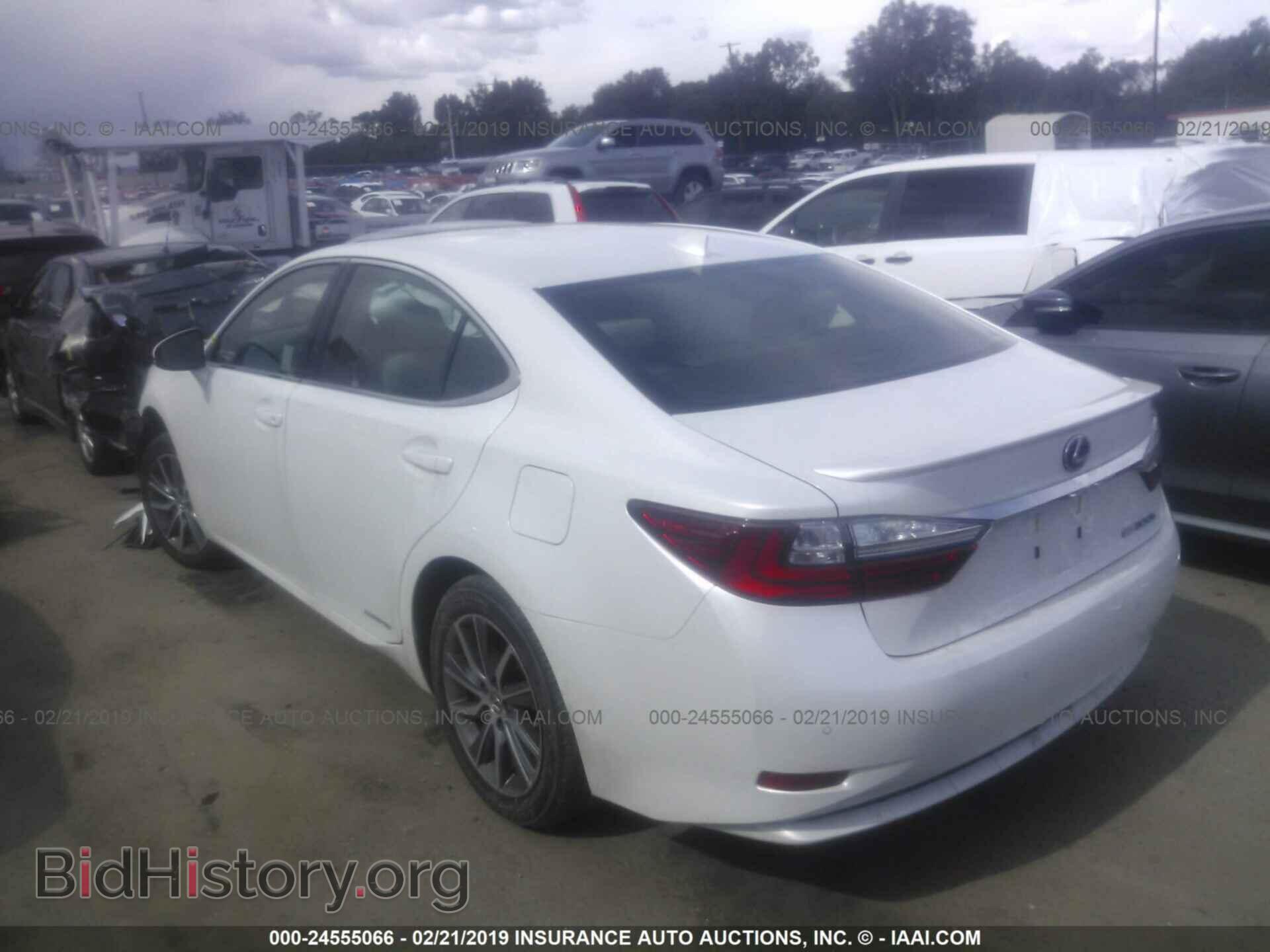 2017 LEXUS ES - VIN: JTHBW1GG3H2151753 - Фото 3