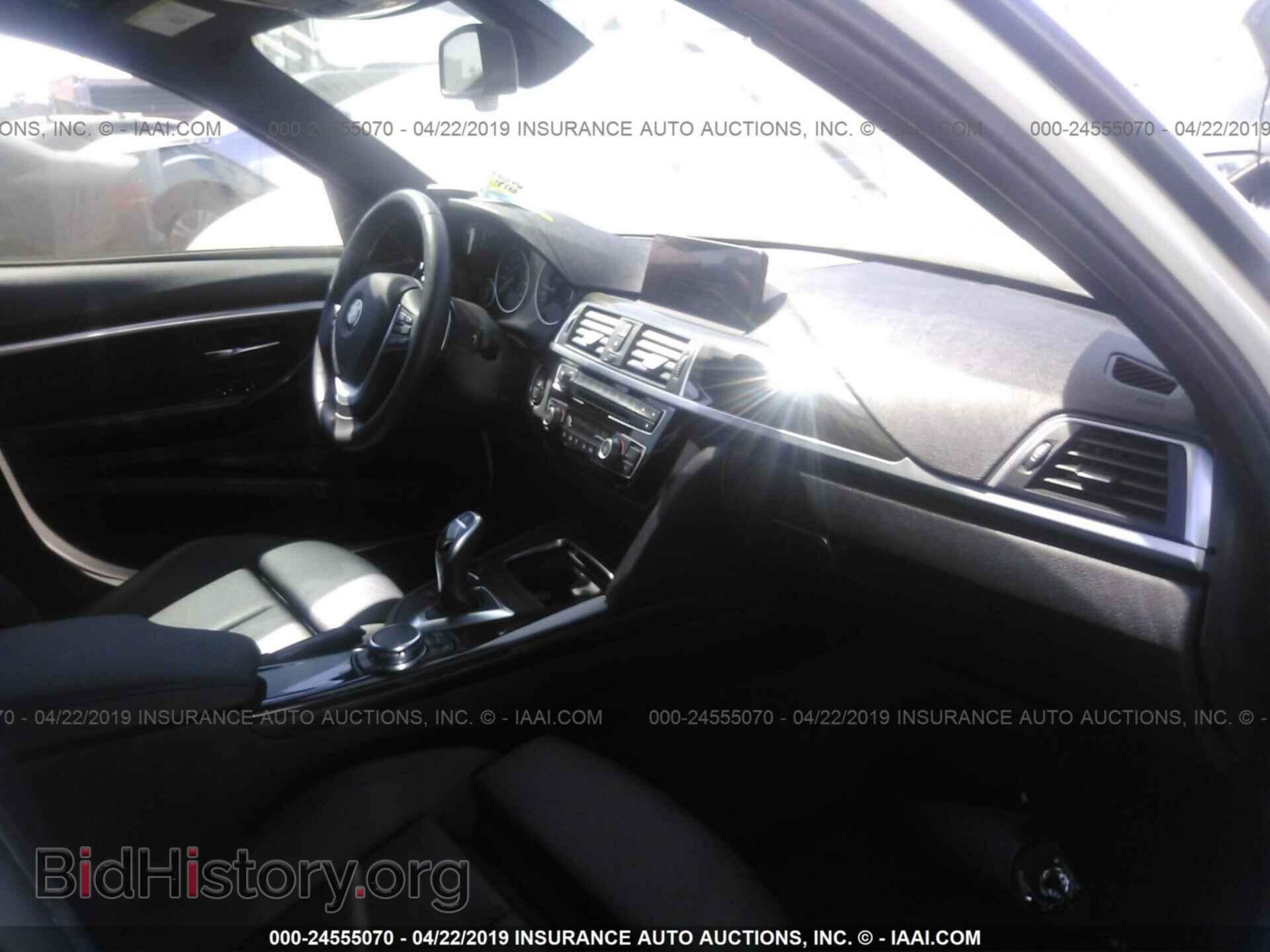 2016 BMW 328 - VIN: WBA8E9C53GK648590 - Фото 5