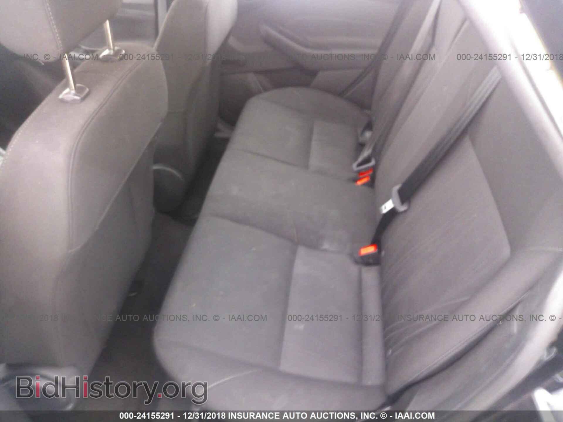 2014 CHRYSLER 300 - VIN: 2C3CCABG4EH296670 - Фото 8