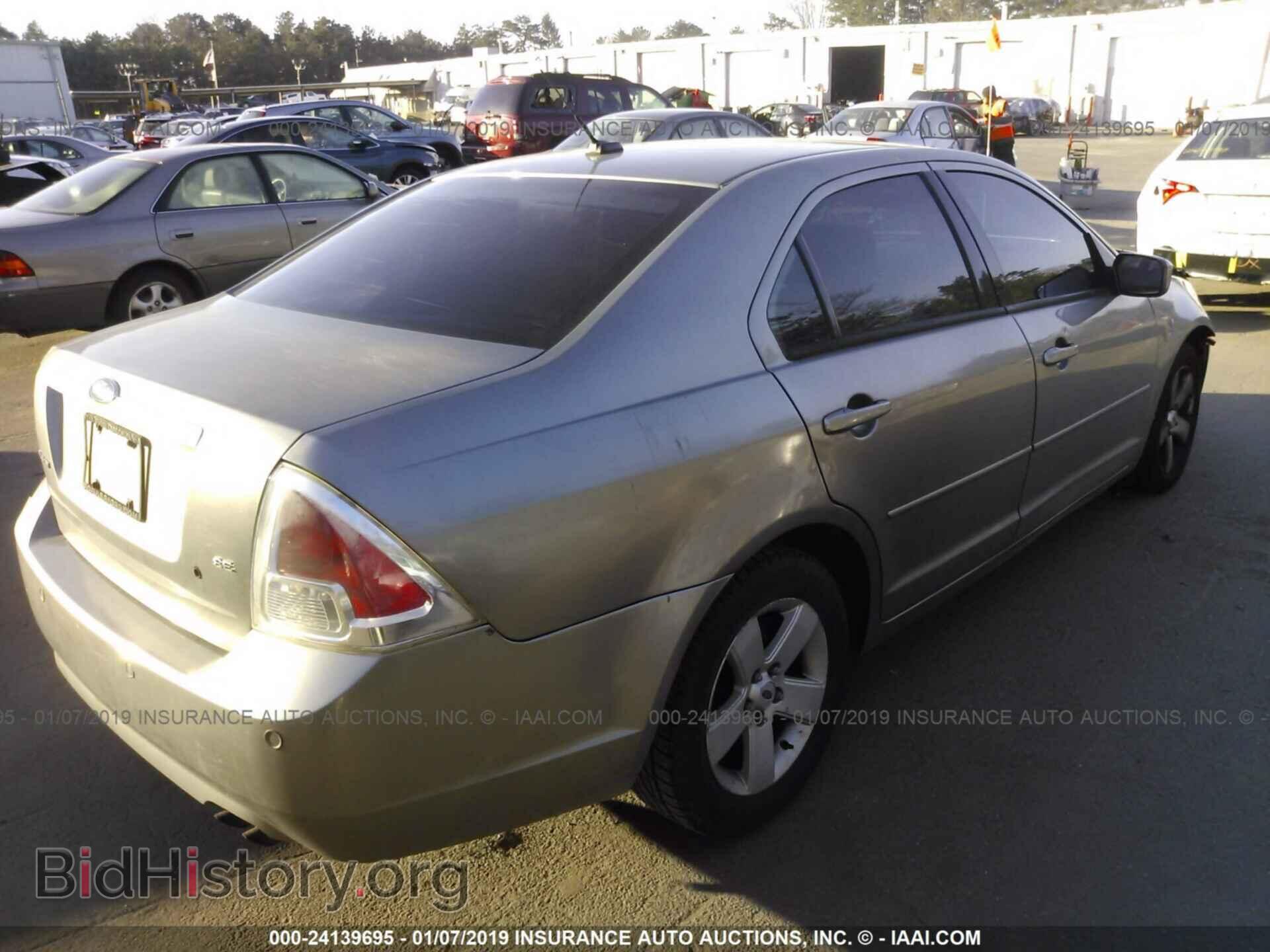 2016 CHRYSLER 200 - VIN: 1C3CCCDG6GN139743 - Photo 4