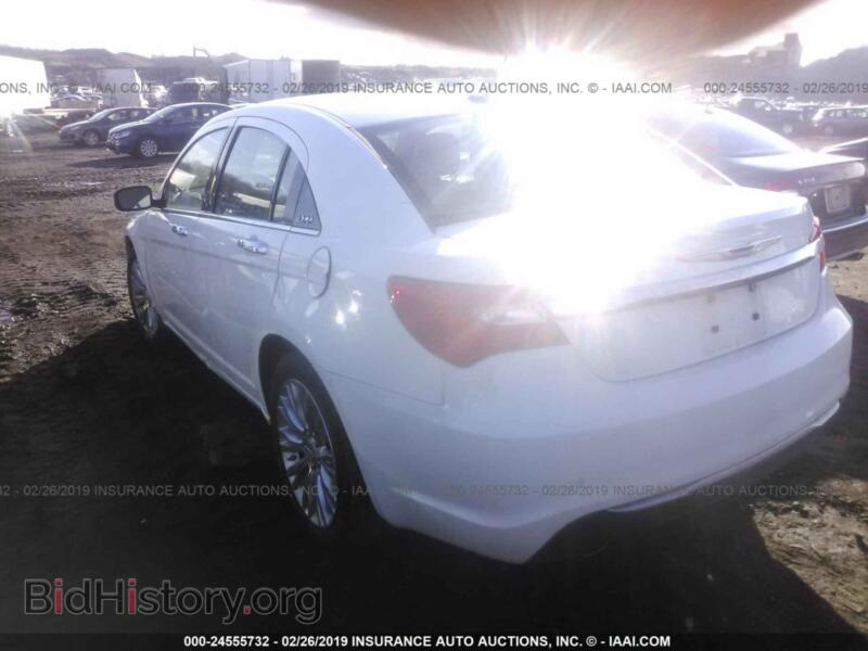 2012 Chrysler 200 (VIN 1C3CCBCG4CN184895) — фото 3 из 10