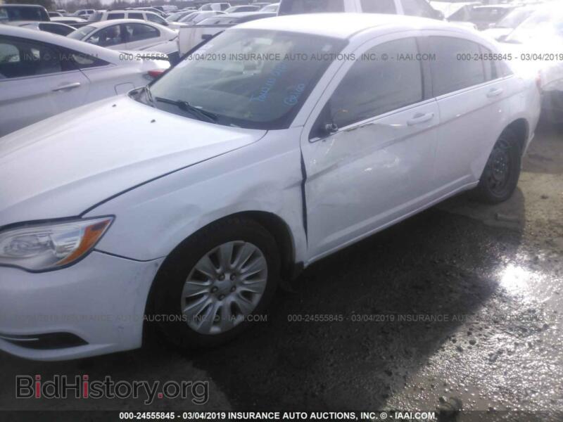 2012 Chrysler 200 (VIN 1C3CCBAB9CN273658) — фото 6 из 10