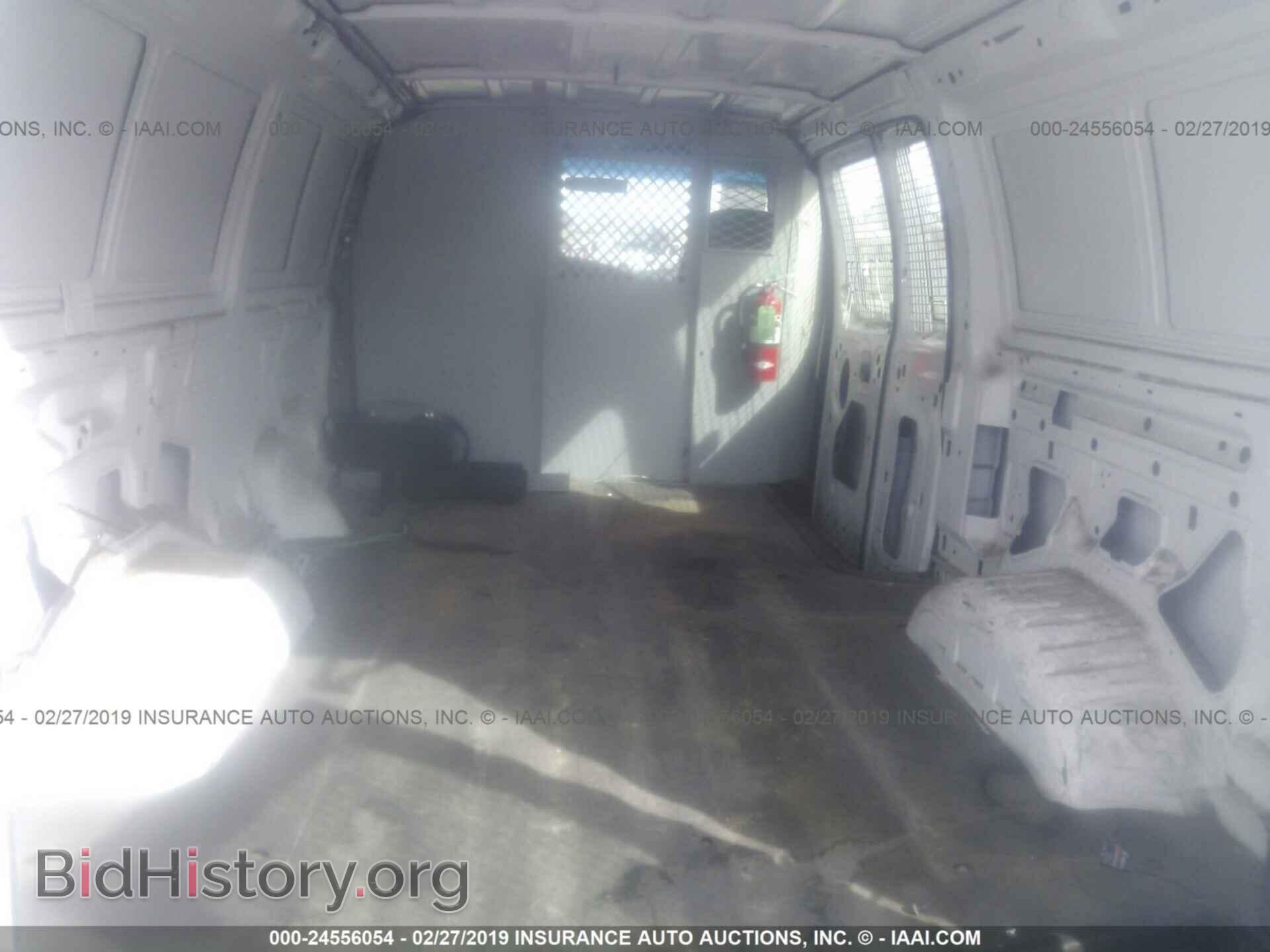 2000 FORD ECONOLINE - VIN: 1FTNE24L5YHB77227 - Photo 8
