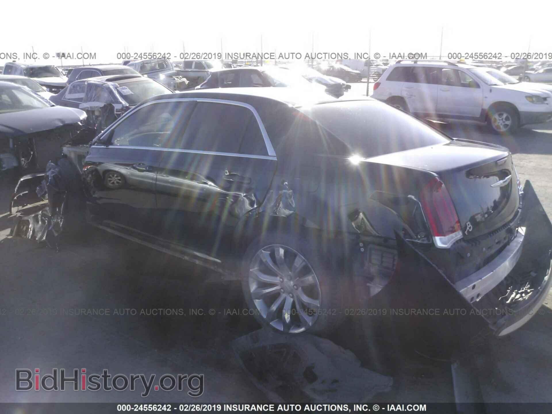 2018 CHRYSLER 300 - VIN: 2C3CCAAG8JH342299 - Фото 3