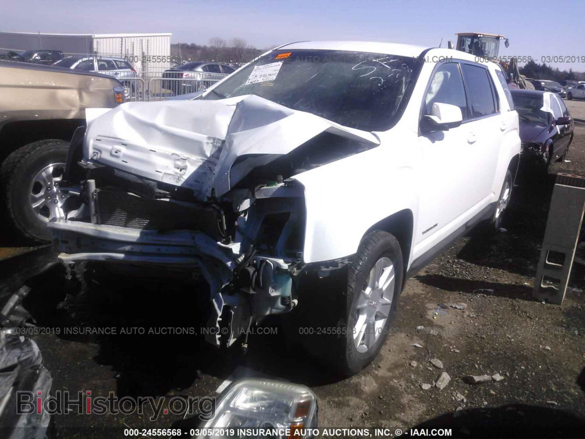 2011 GMC TERRAIN - VIN: 2CTALMEC3B6445210 - Photo 2