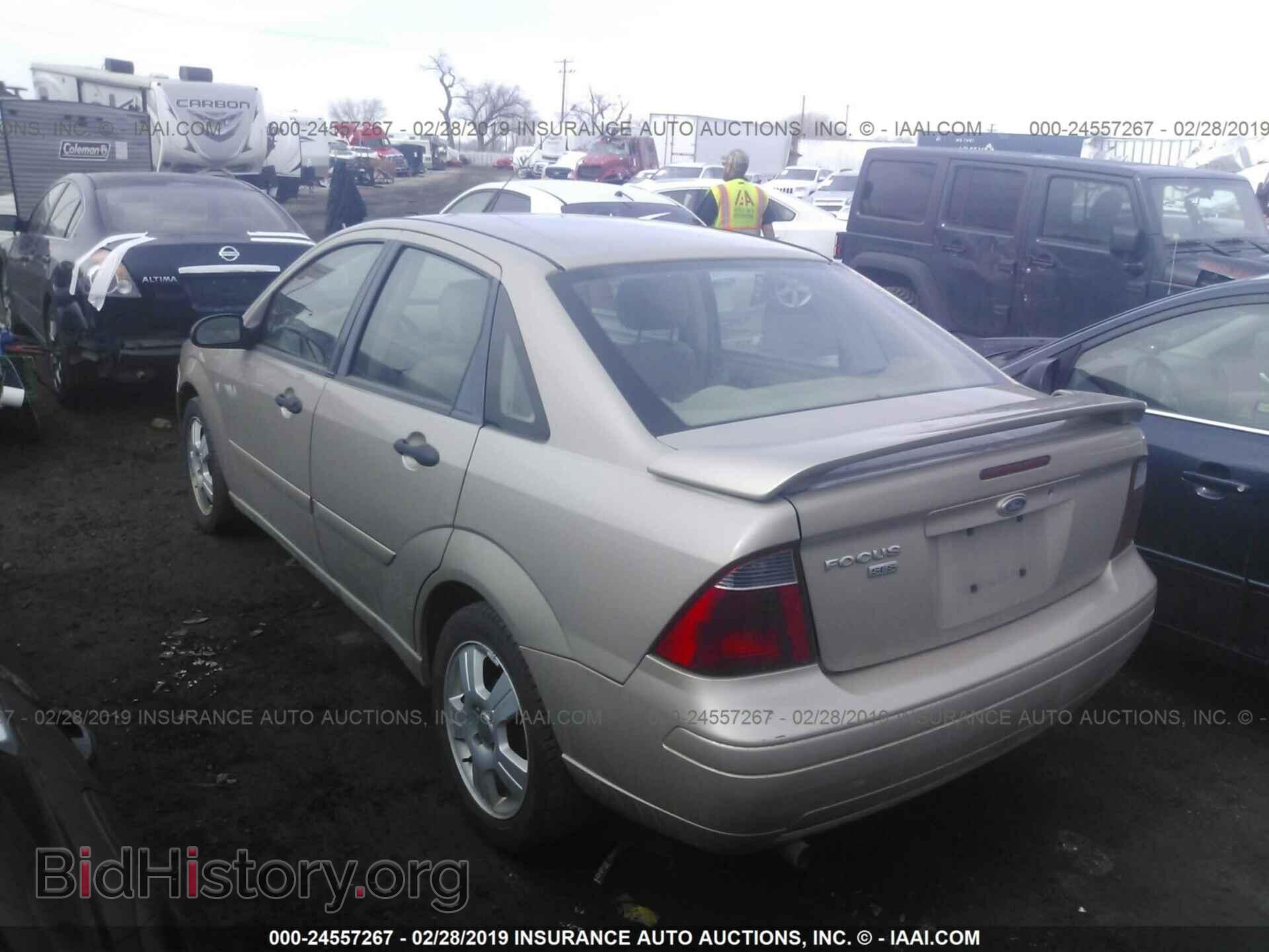 2007 FORD FOCUS - VIN: 1FAFP34N27W200582 - Фото 3