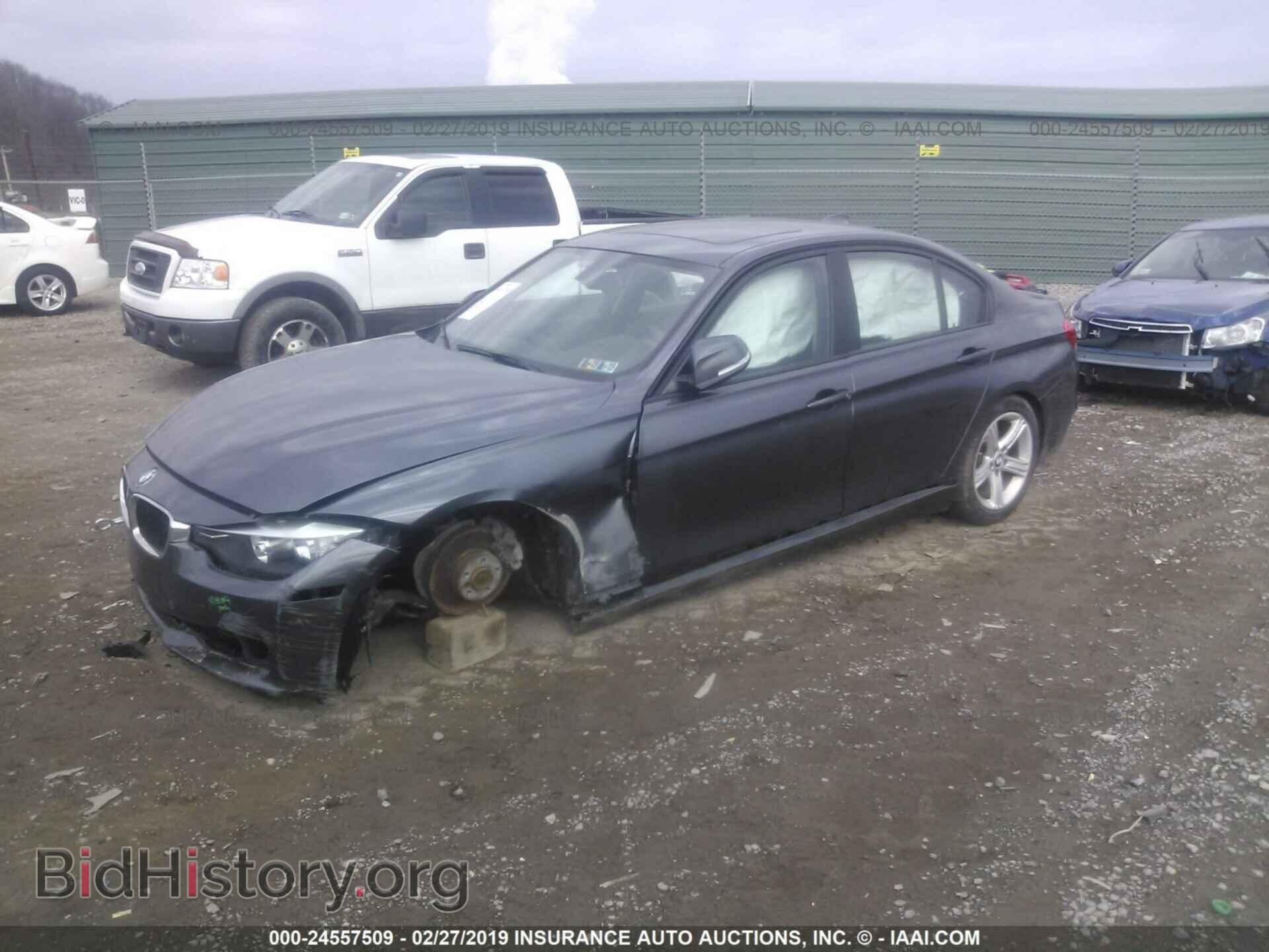 2015 BMW 320 - VIN: WBA3C3C58FK200485 - Фото 2