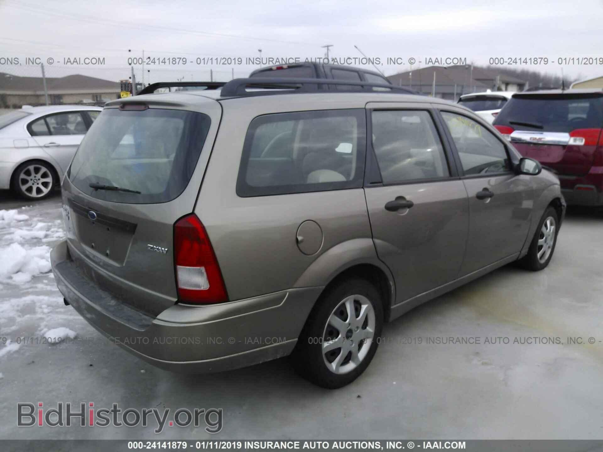 2005 FORD FOCUS - VIN: 1FAFP36N65W159710 - Photo 4