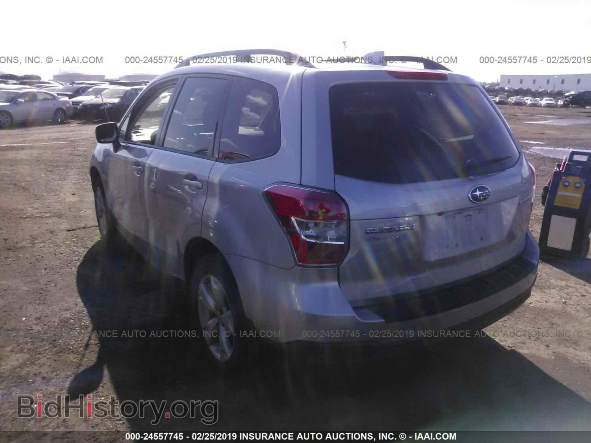 2016 SUBARU FORESTER - VIN: JF2SJADC8GH425902 - Фото 3